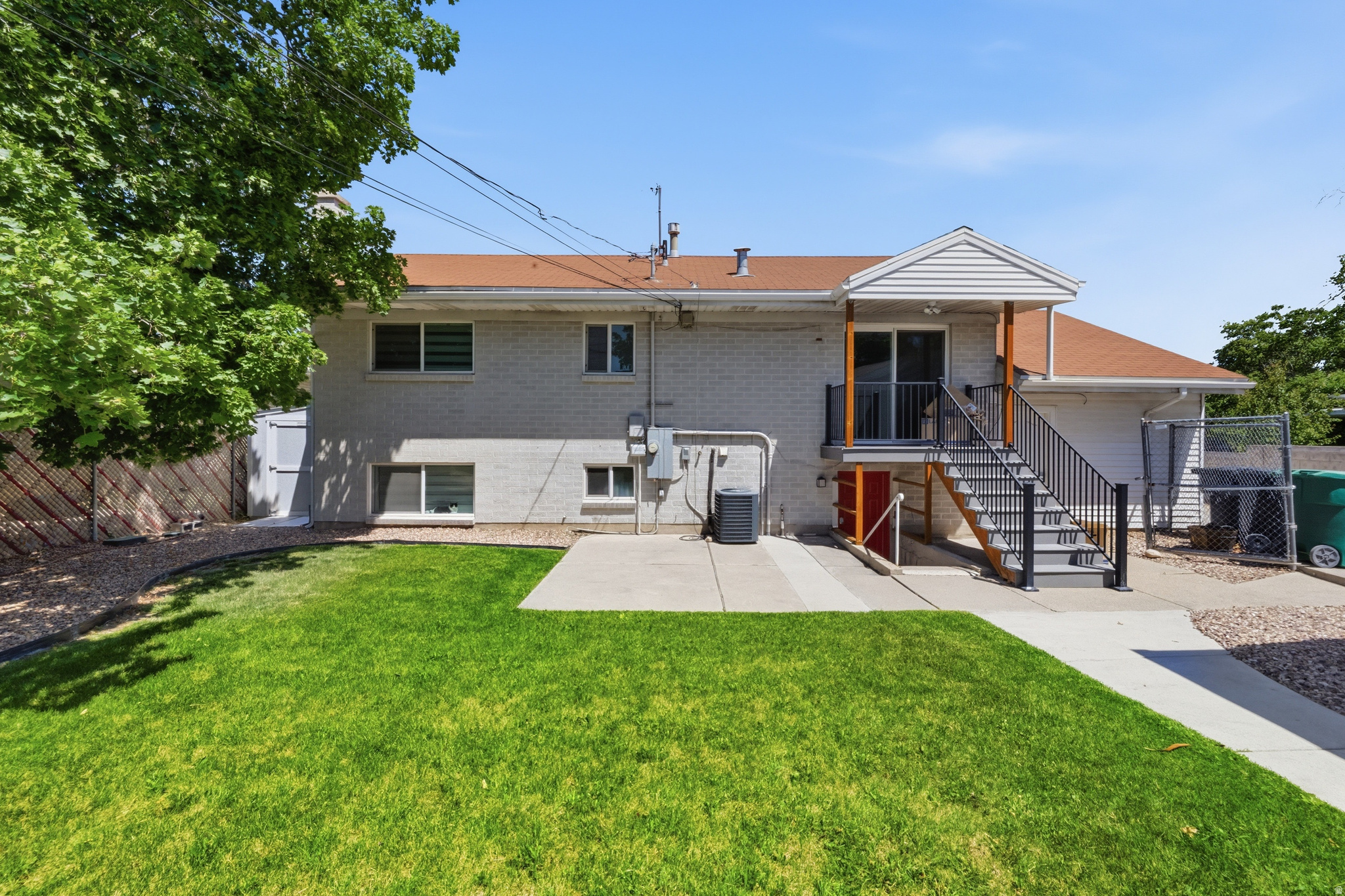 MURRAY DALE - Residential