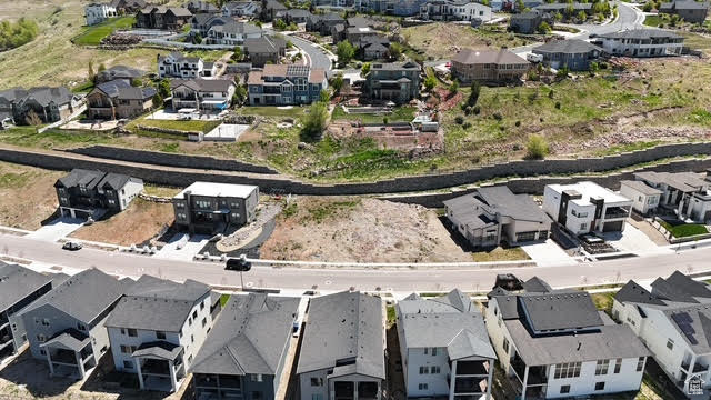 RIDGE SUB - Land