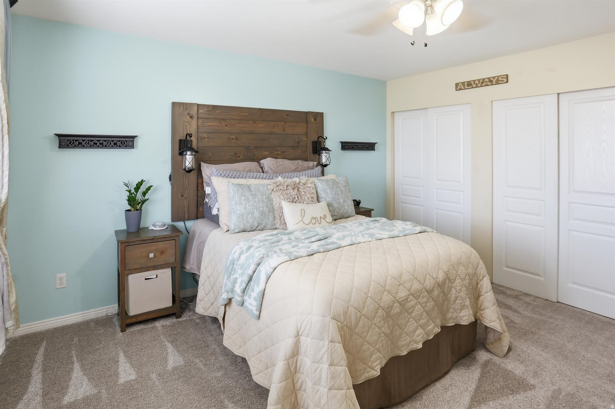OUTWEST - Residential