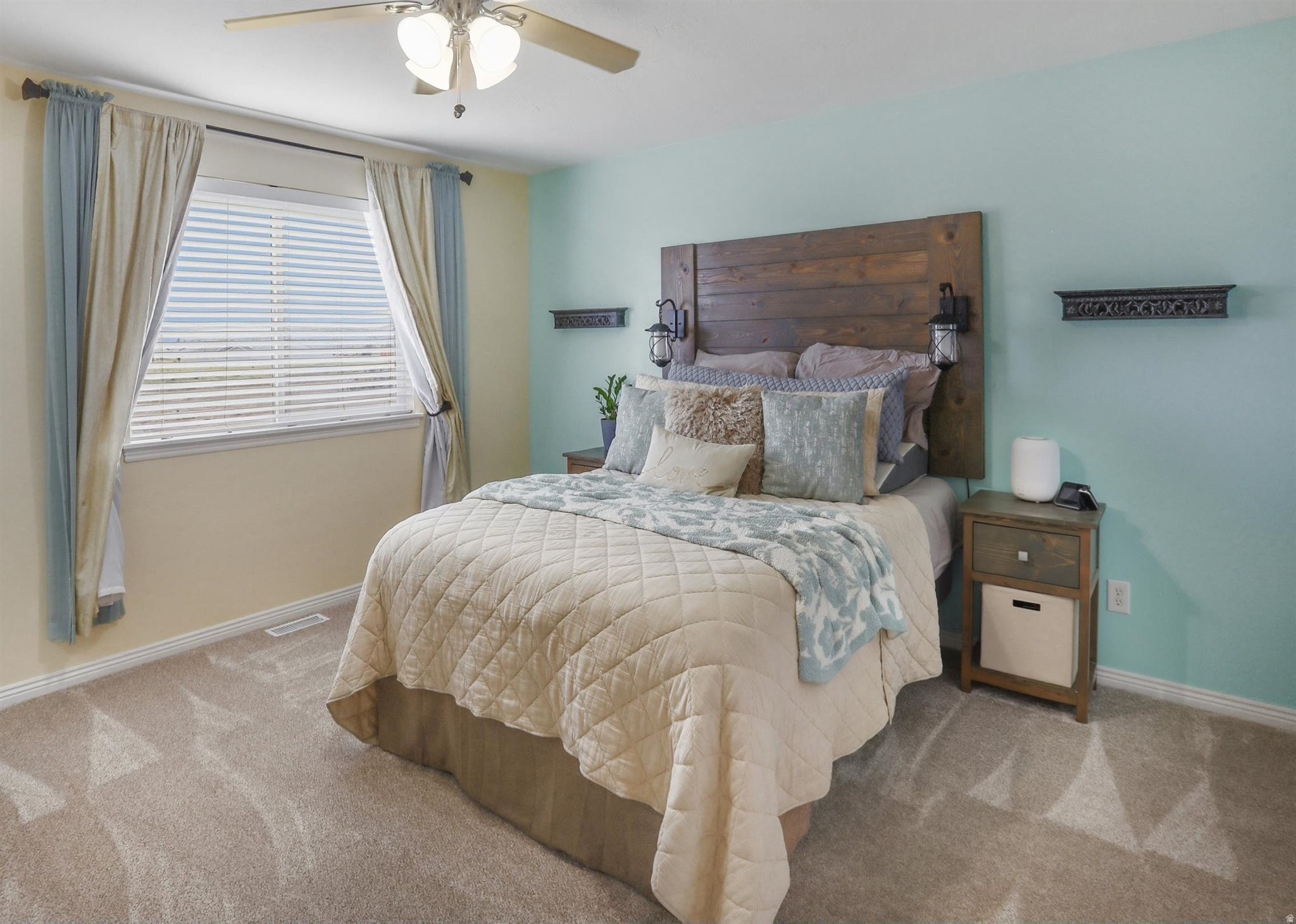 OUTWEST - Residential