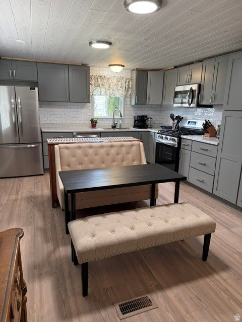 MONTE VISTA MANUFACTURED HOME PARK - Residential