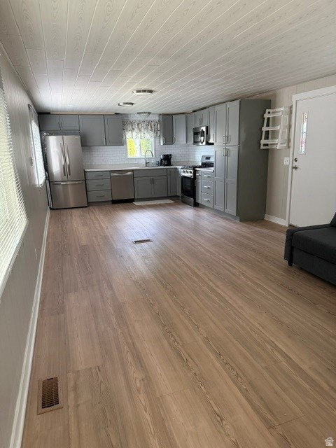 MONTE VISTA MANUFACTURED HOME PARK - Residential