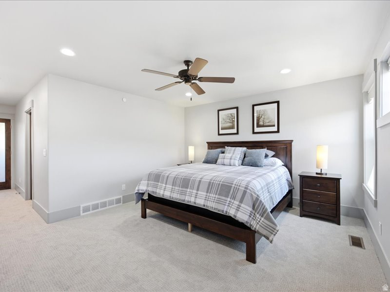PARKS EDGE - Residential