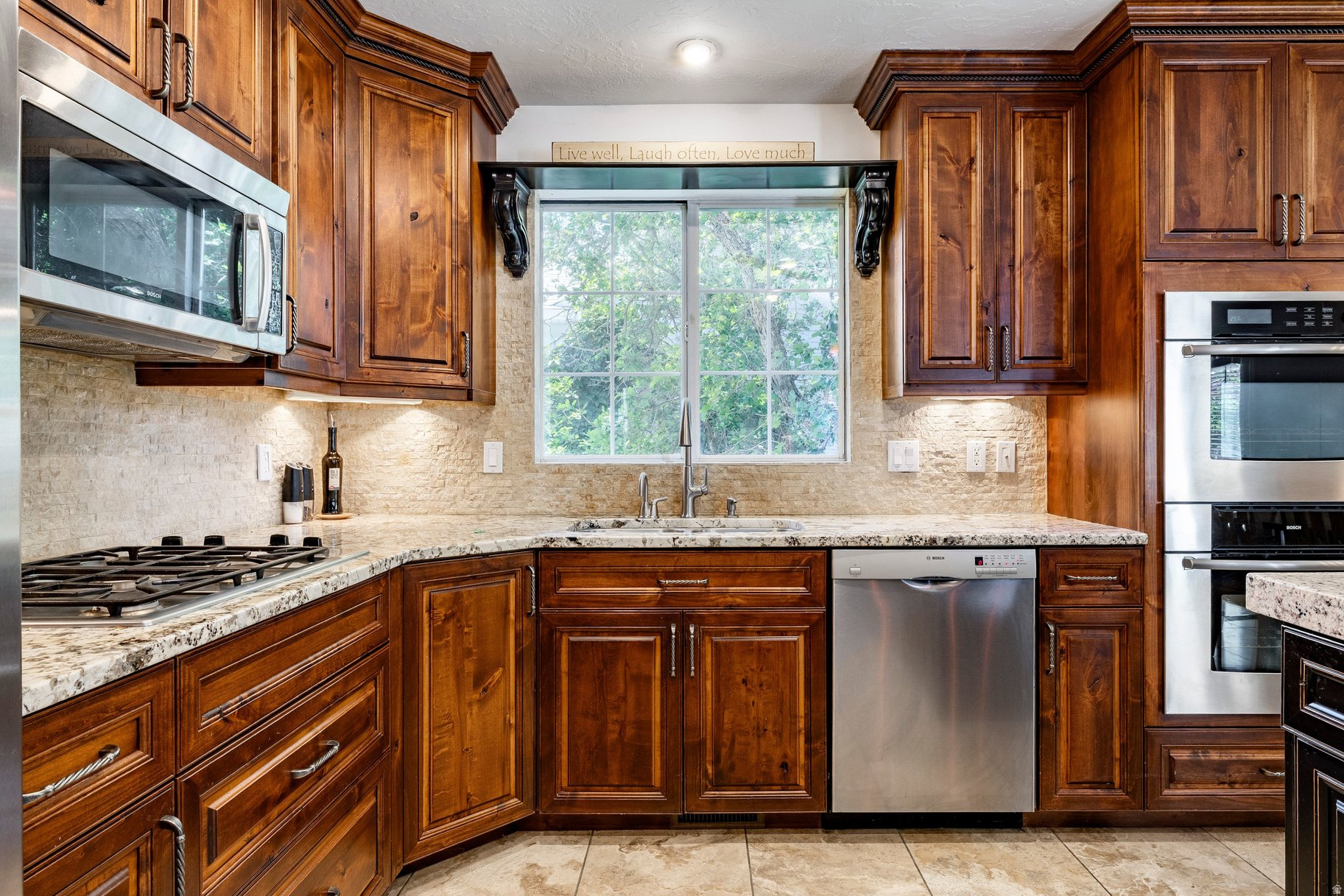 ROLLING OAKS - Residential