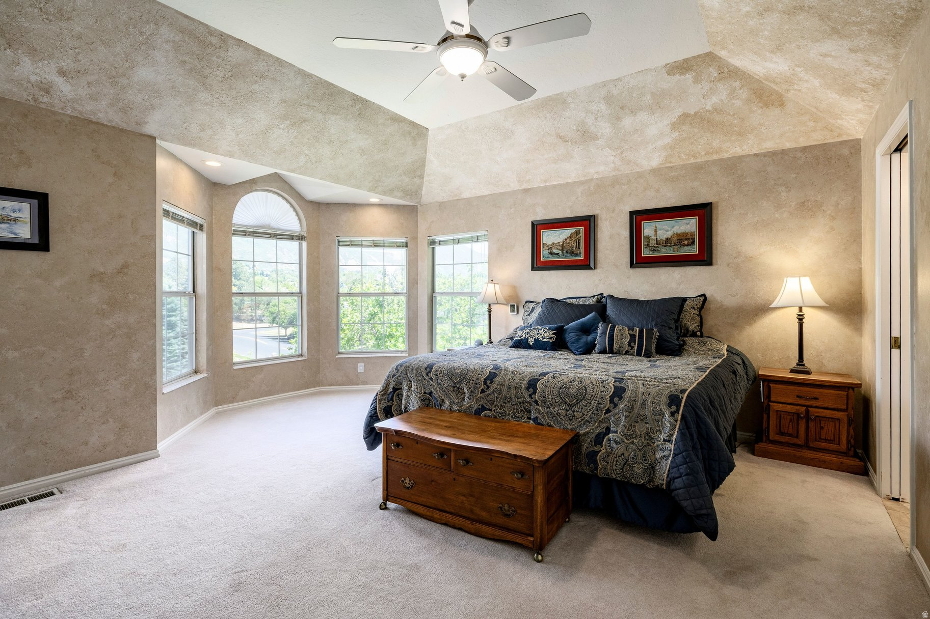 ROLLING OAKS - Residential