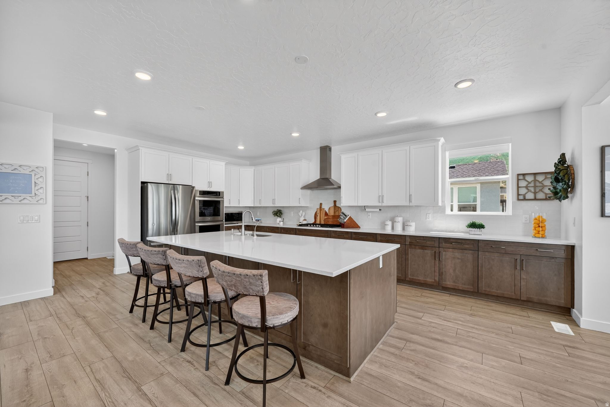 MAPLETON HEIGHTS - Residential