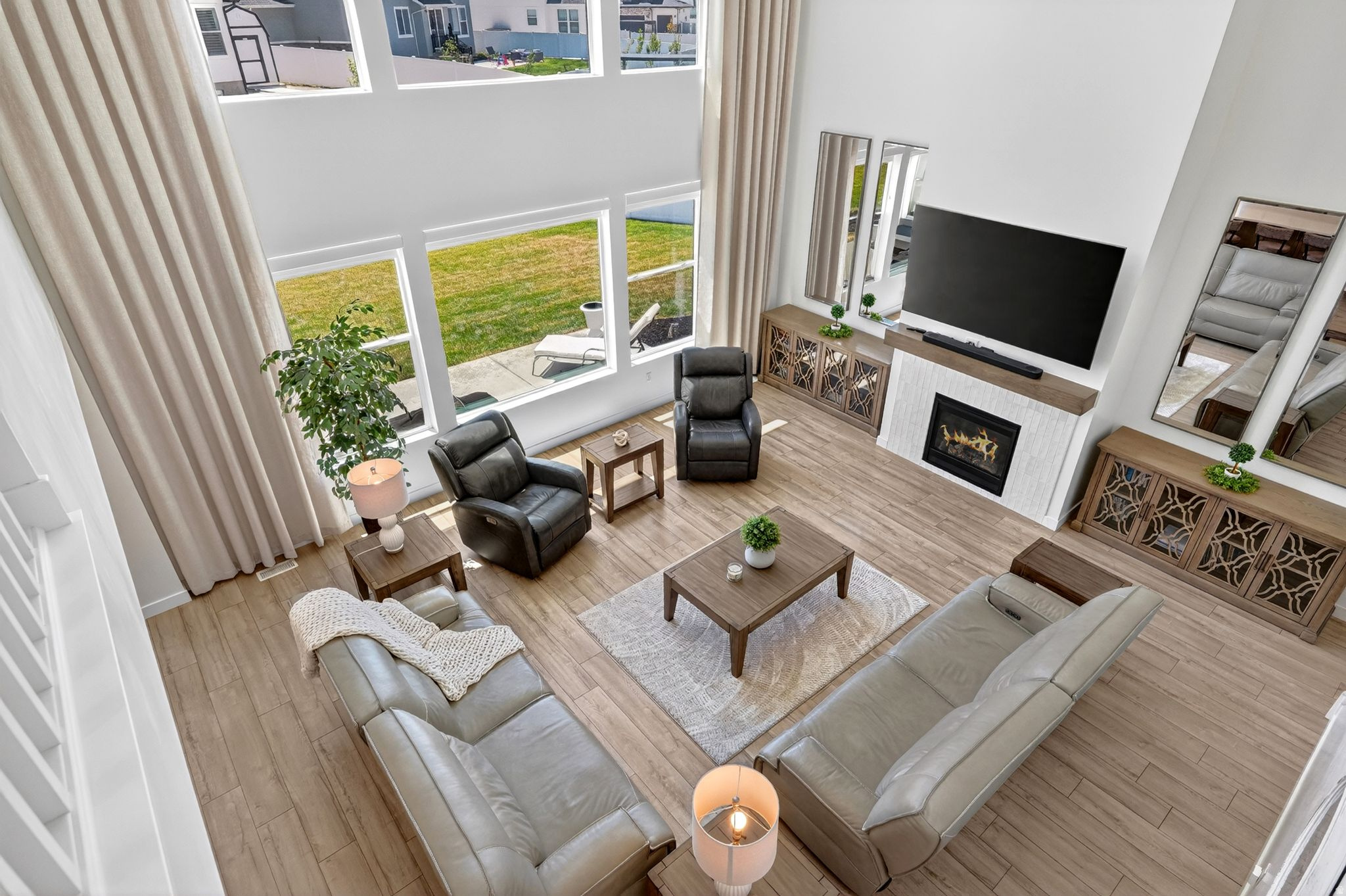 MAPLETON HEIGHTS - Residential