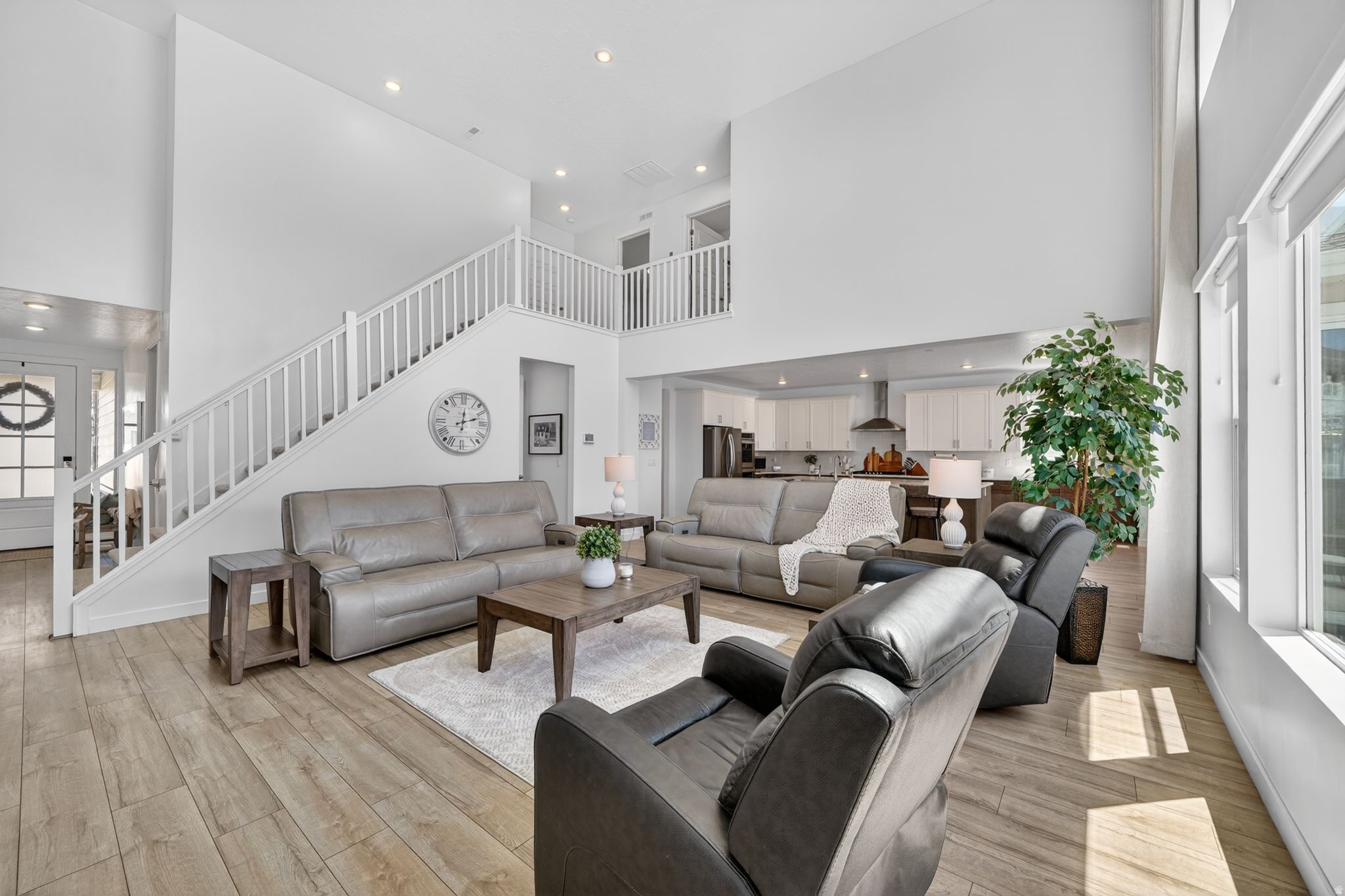 MAPLETON HEIGHTS - Residential