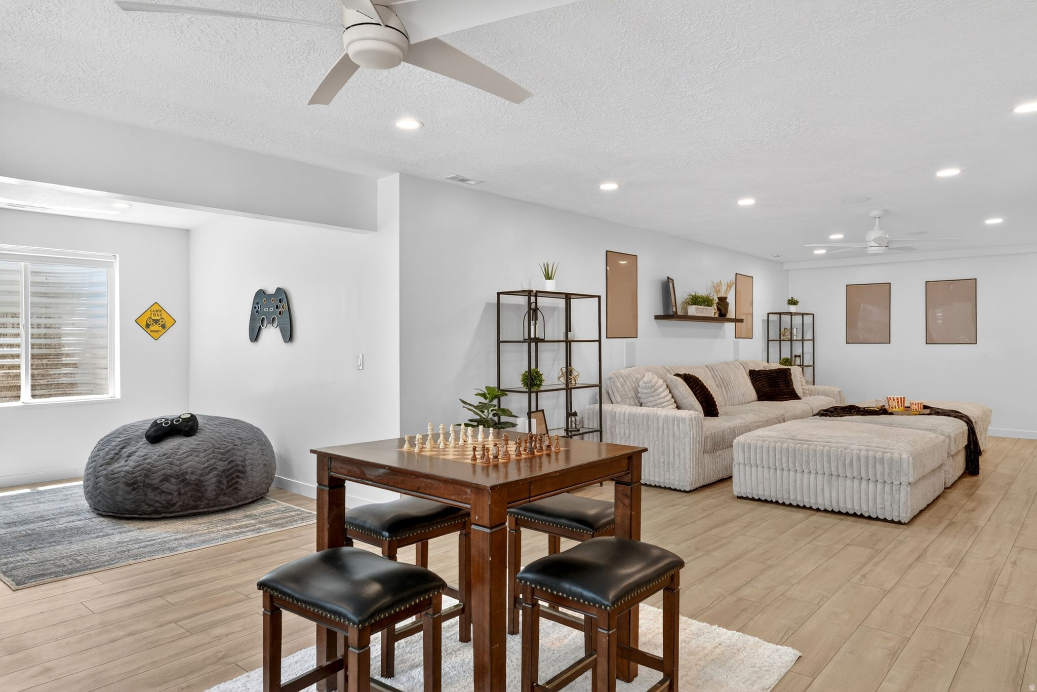 MAPLETON HEIGHTS - Residential