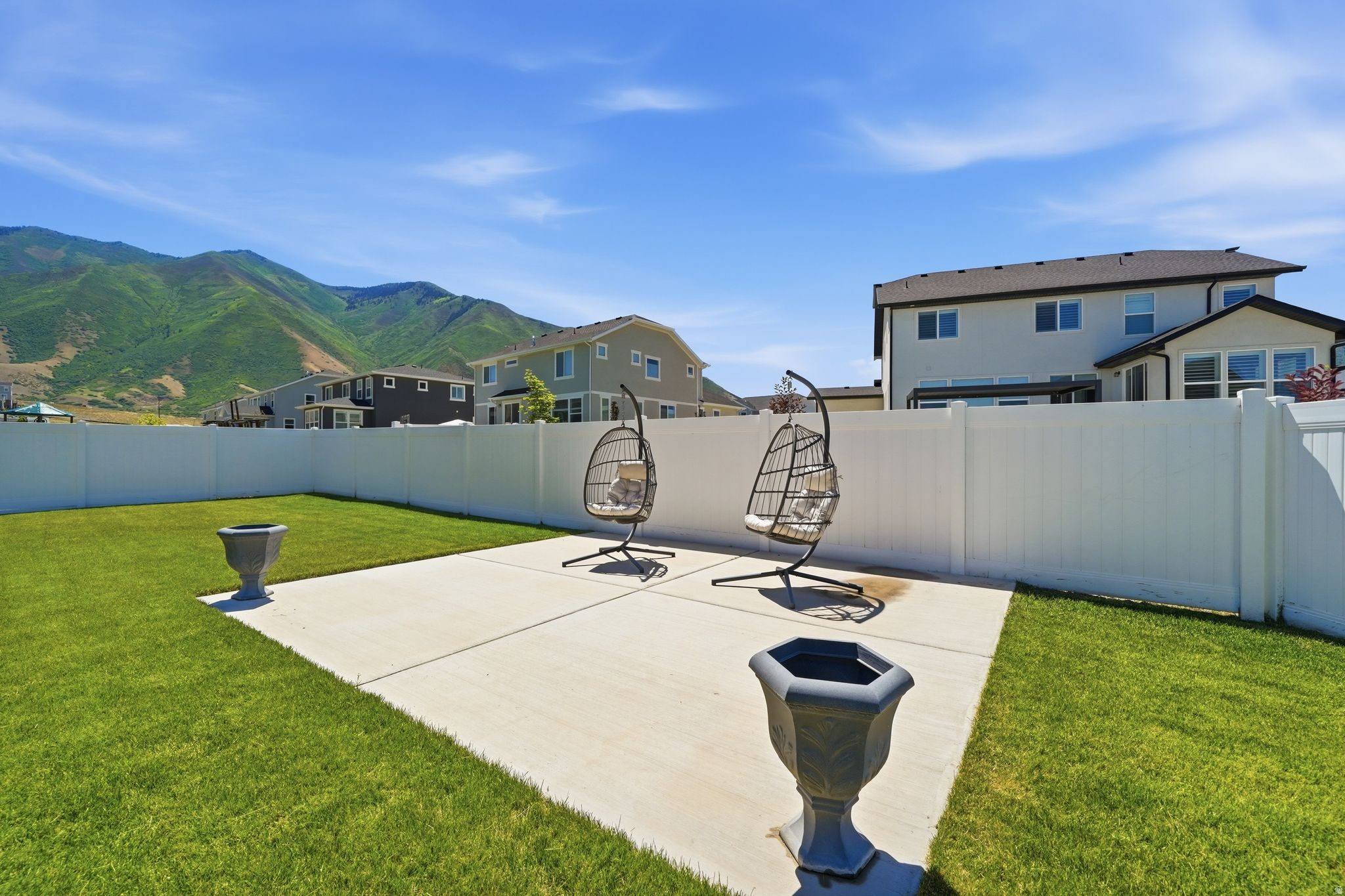 MAPLETON HEIGHTS - Residential