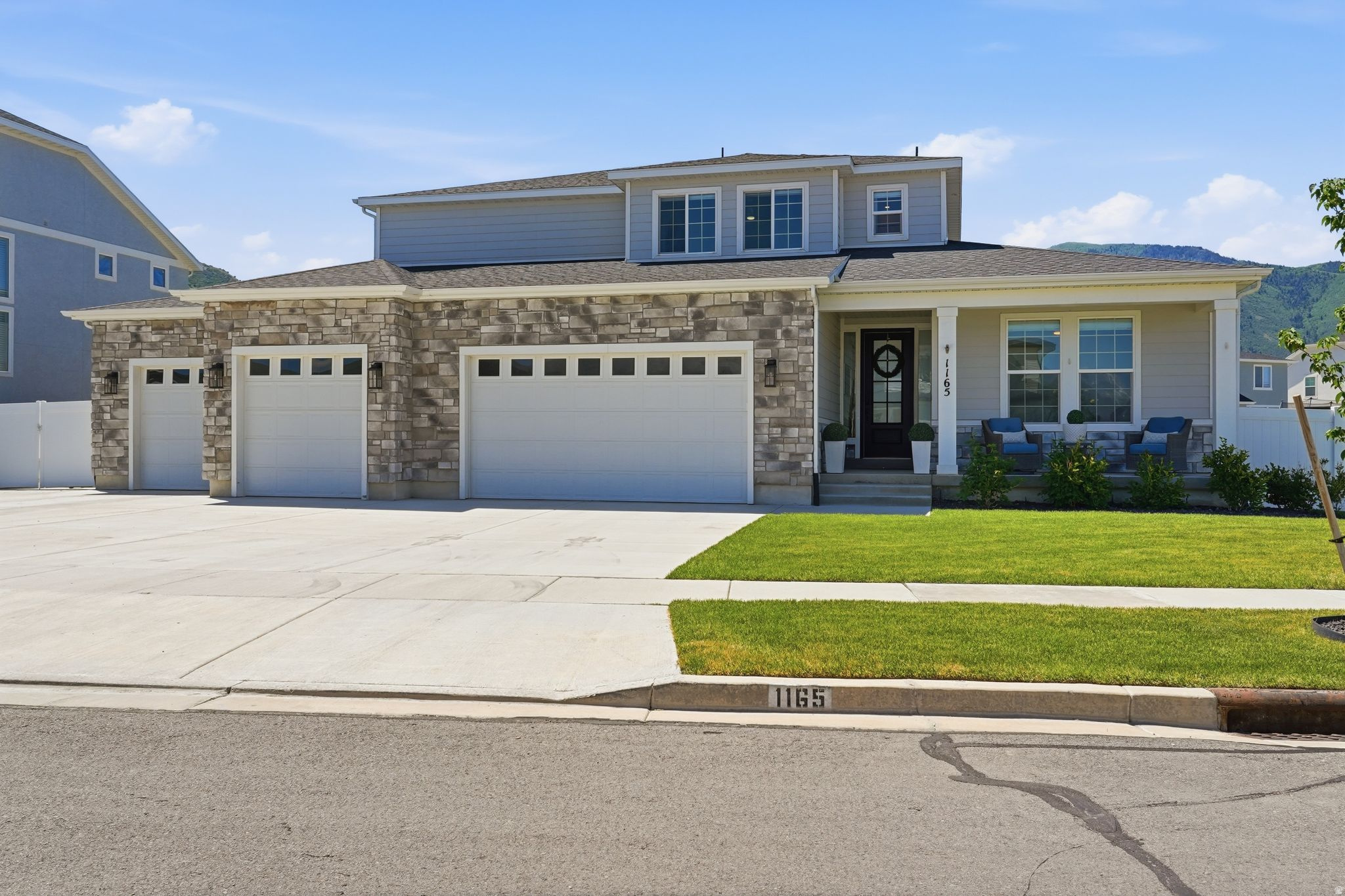 MAPLETON HEIGHTS - Residential