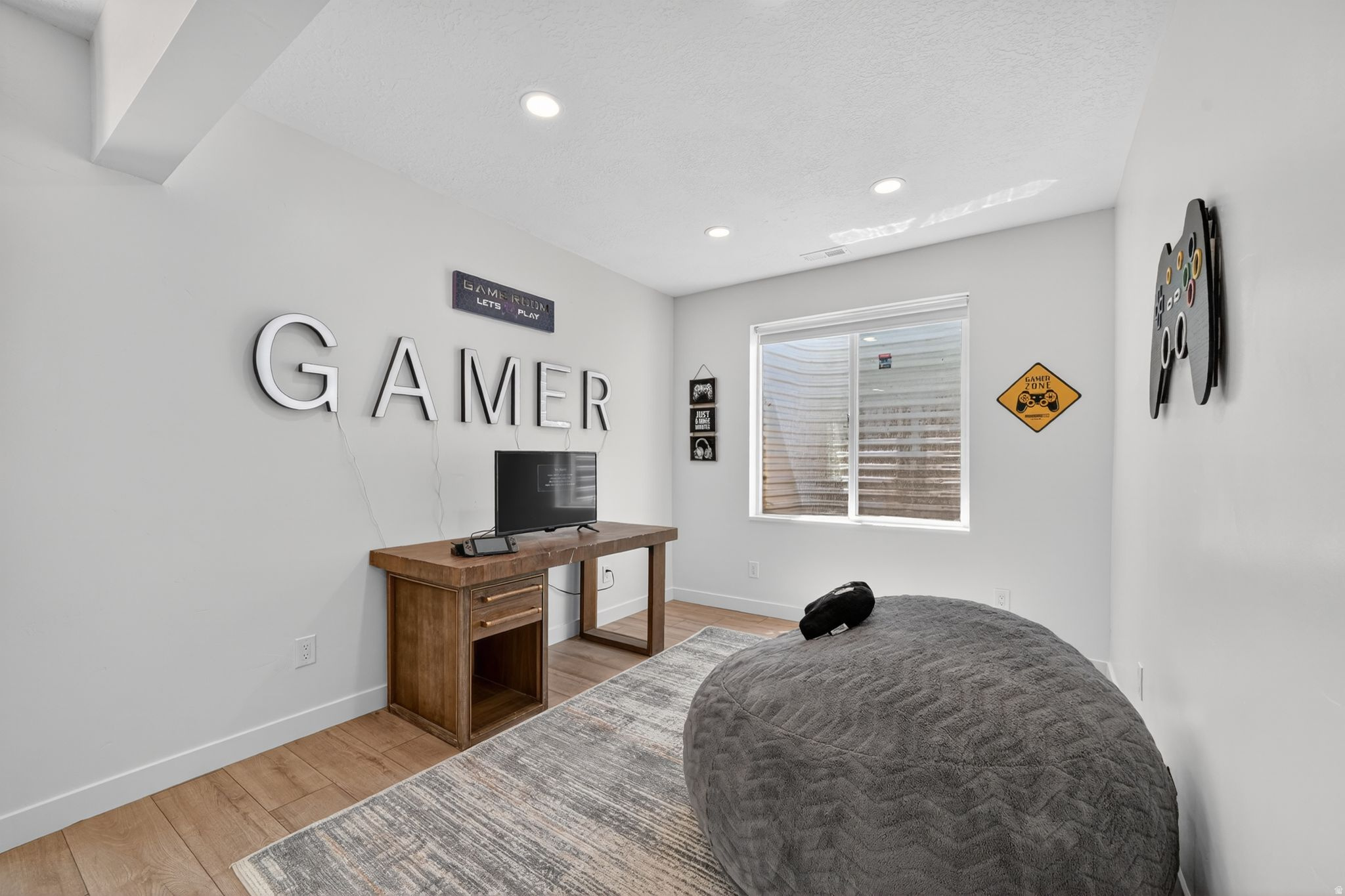 MAPLETON HEIGHTS - Residential