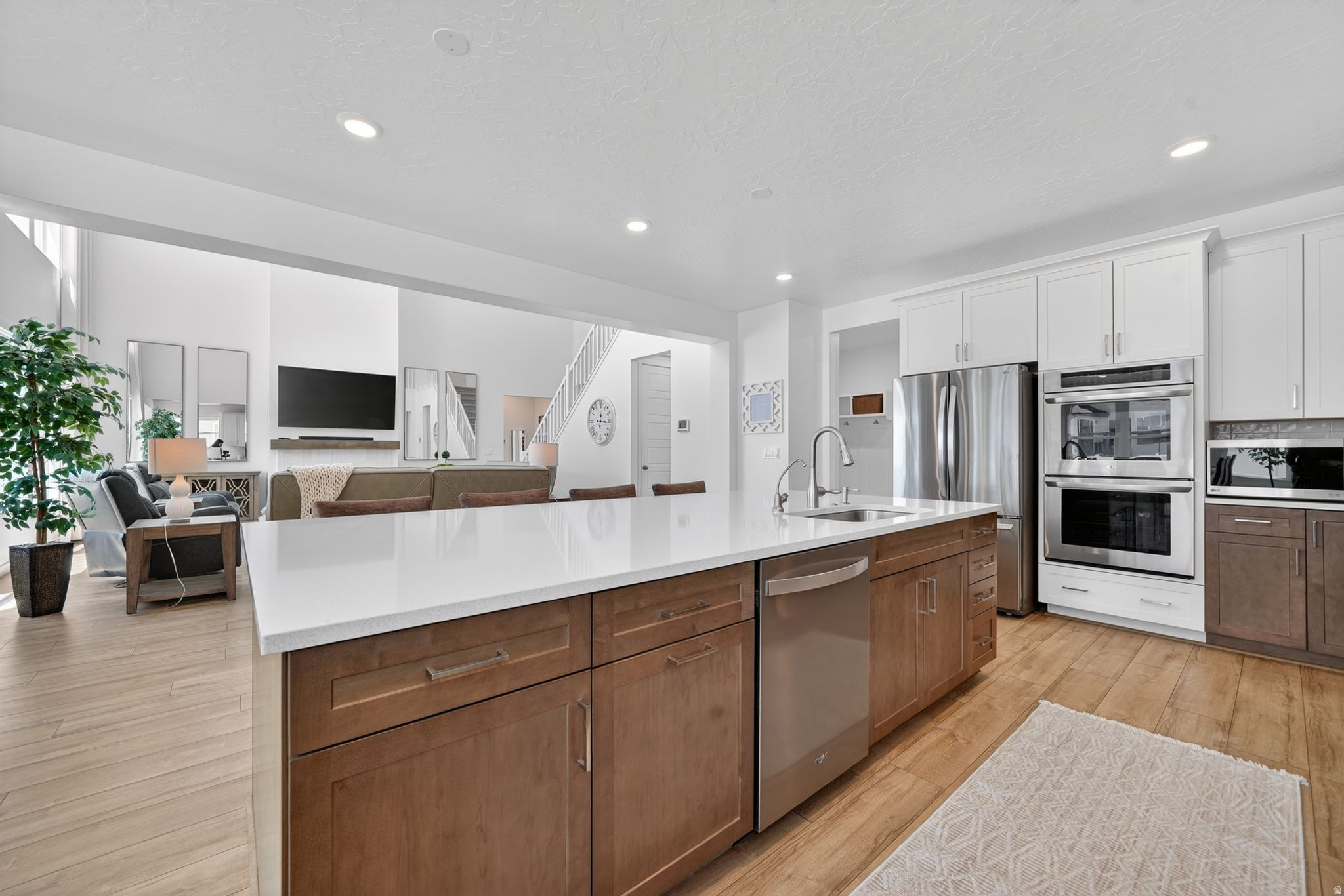 MAPLETON HEIGHTS - Residential