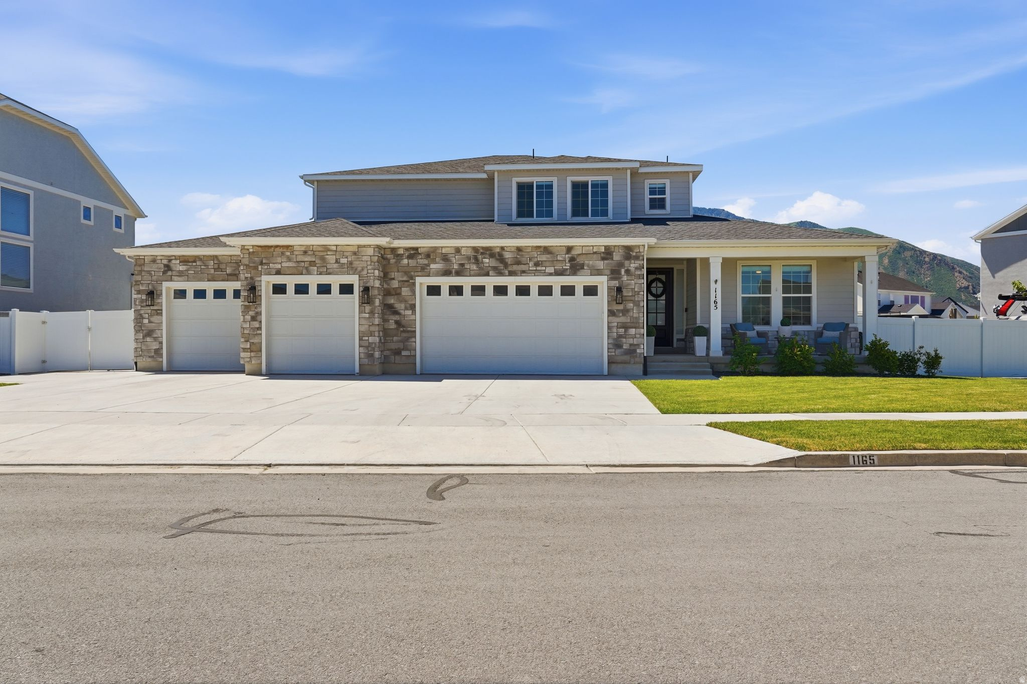 MAPLETON HEIGHTS - Residential