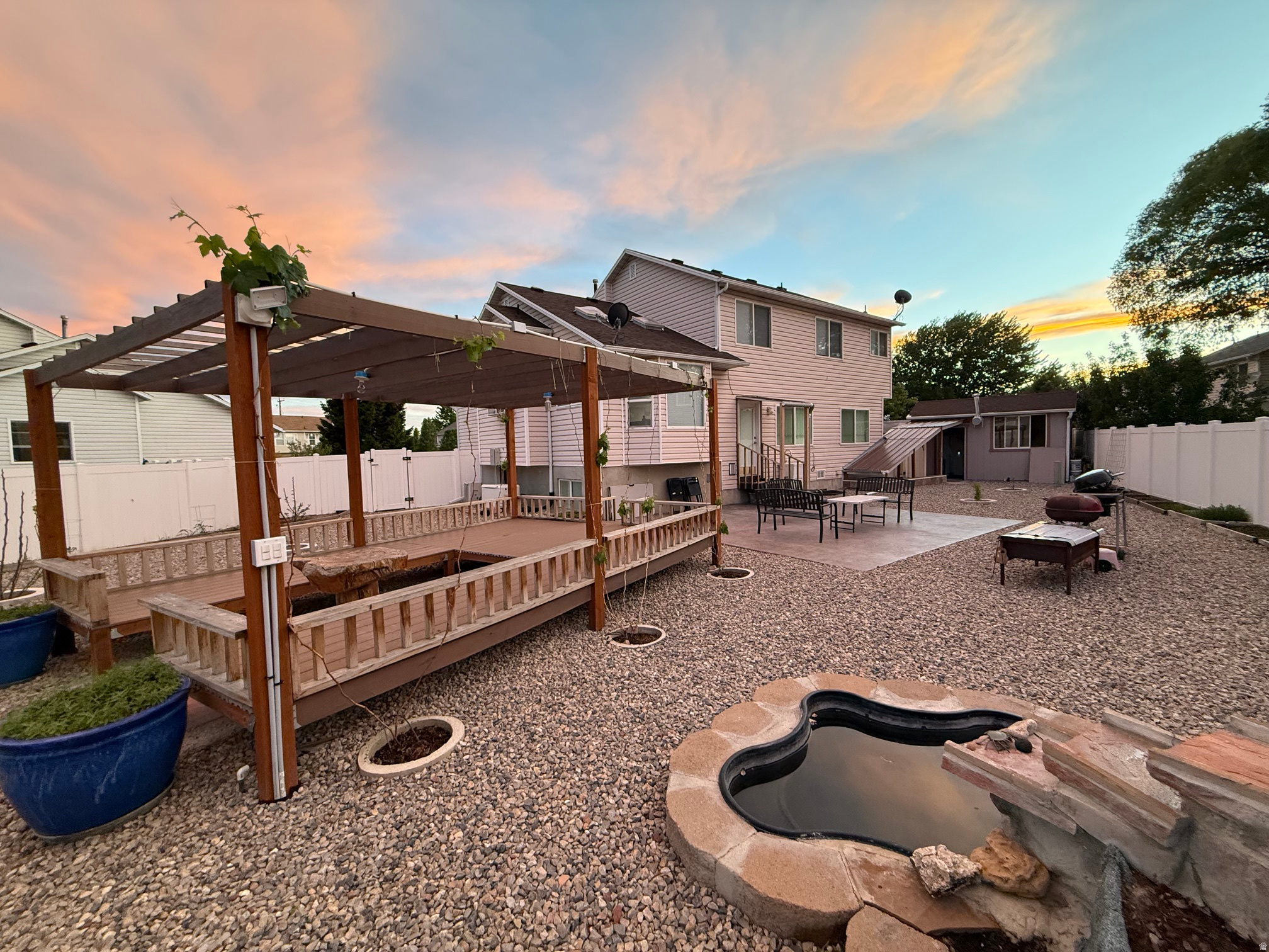 ABBOTTSFORD - Residential