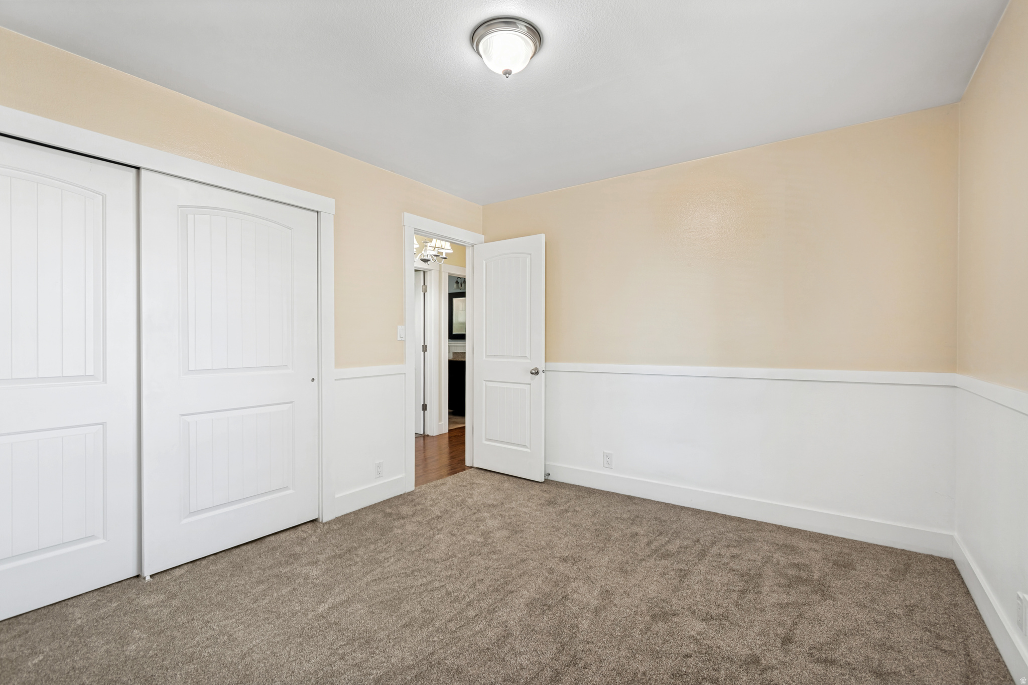 NORTH PARK MANOR - Residential