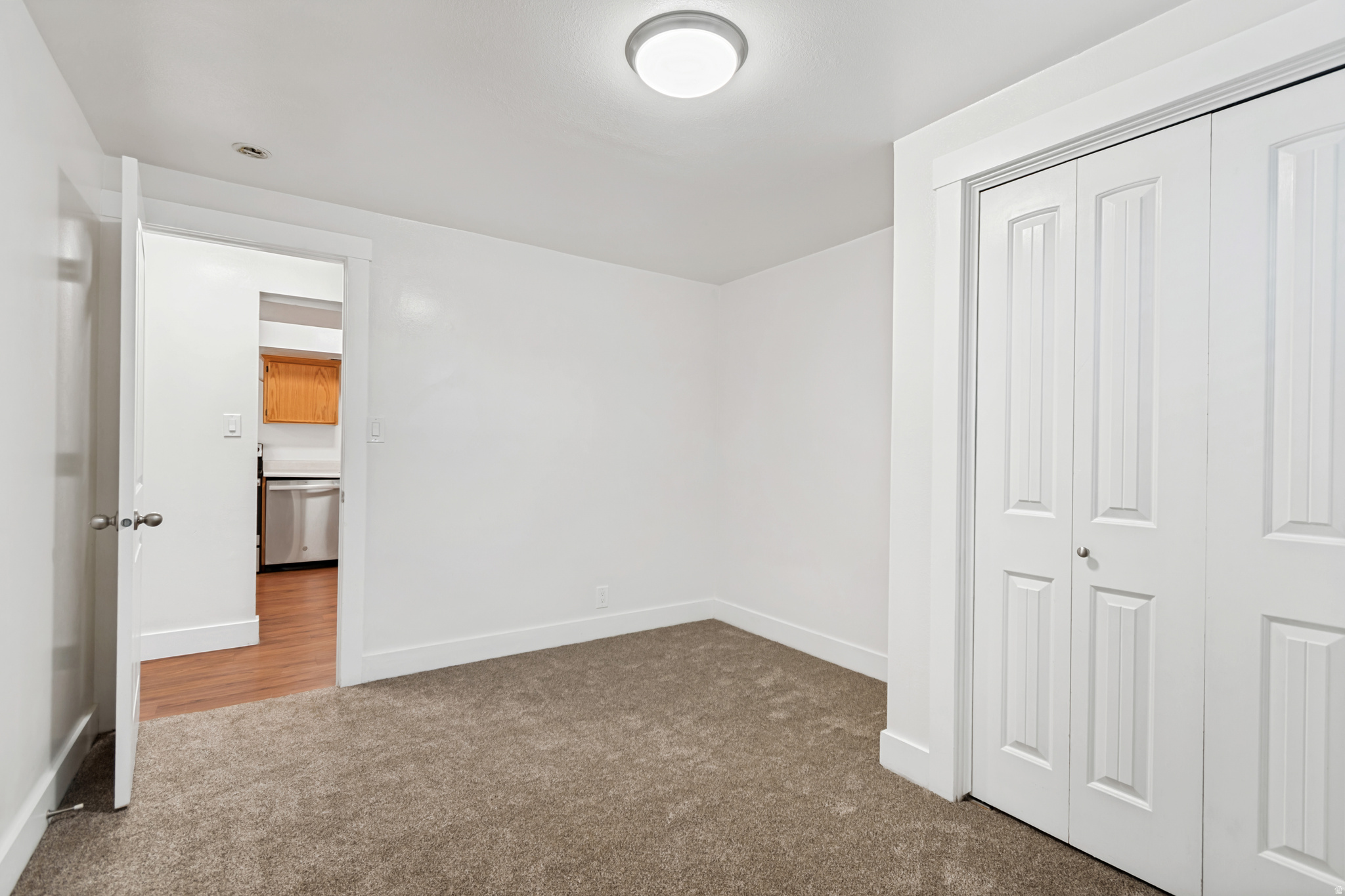 NORTH PARK MANOR - Residential