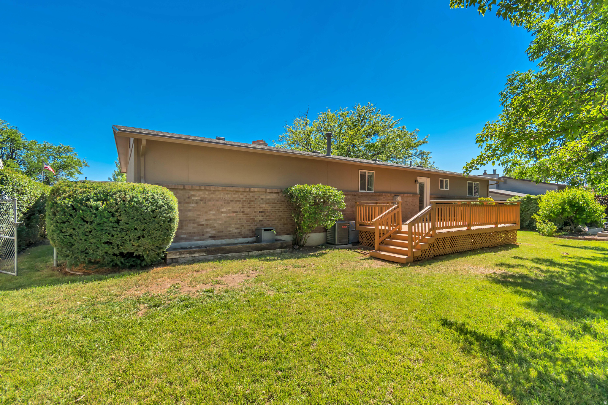 NORTH PARK MANOR - Residential