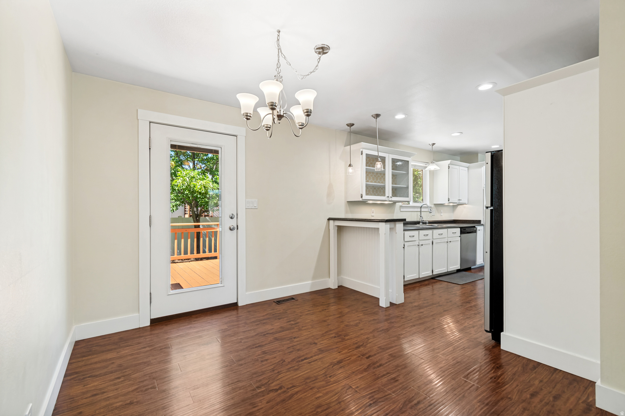 NORTH PARK MANOR - Residential