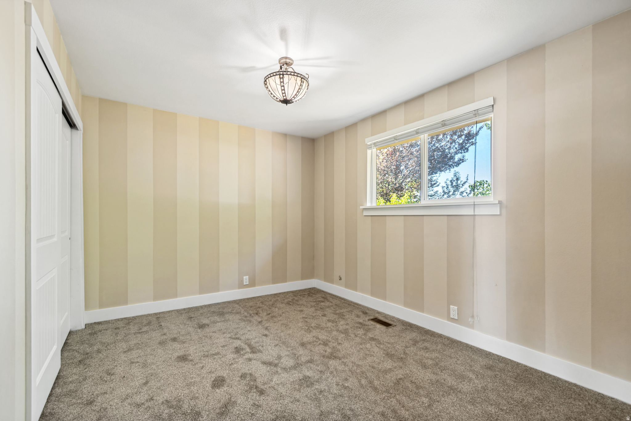 NORTH PARK MANOR - Residential