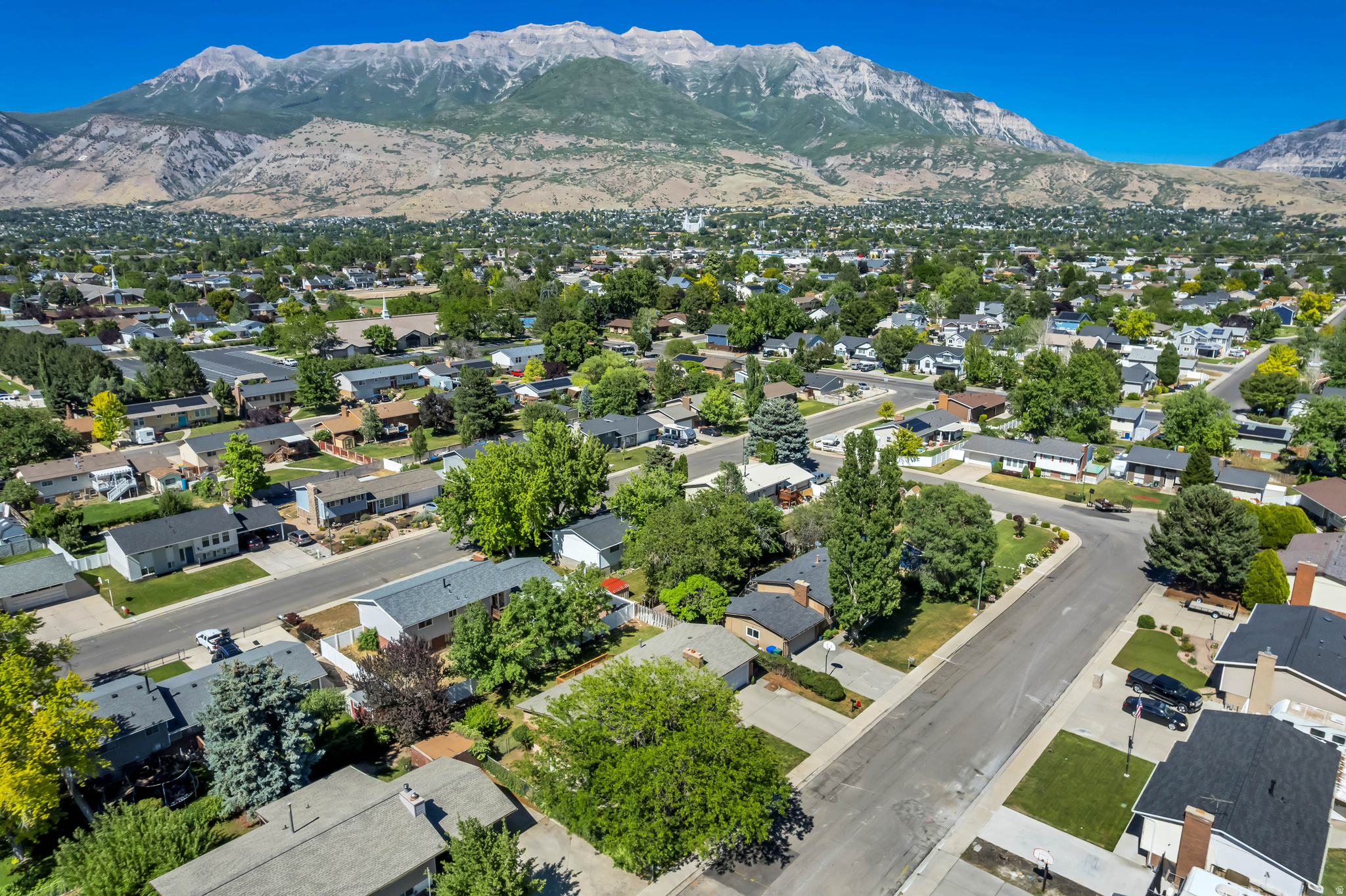 NORTH PARK MANOR - Residential