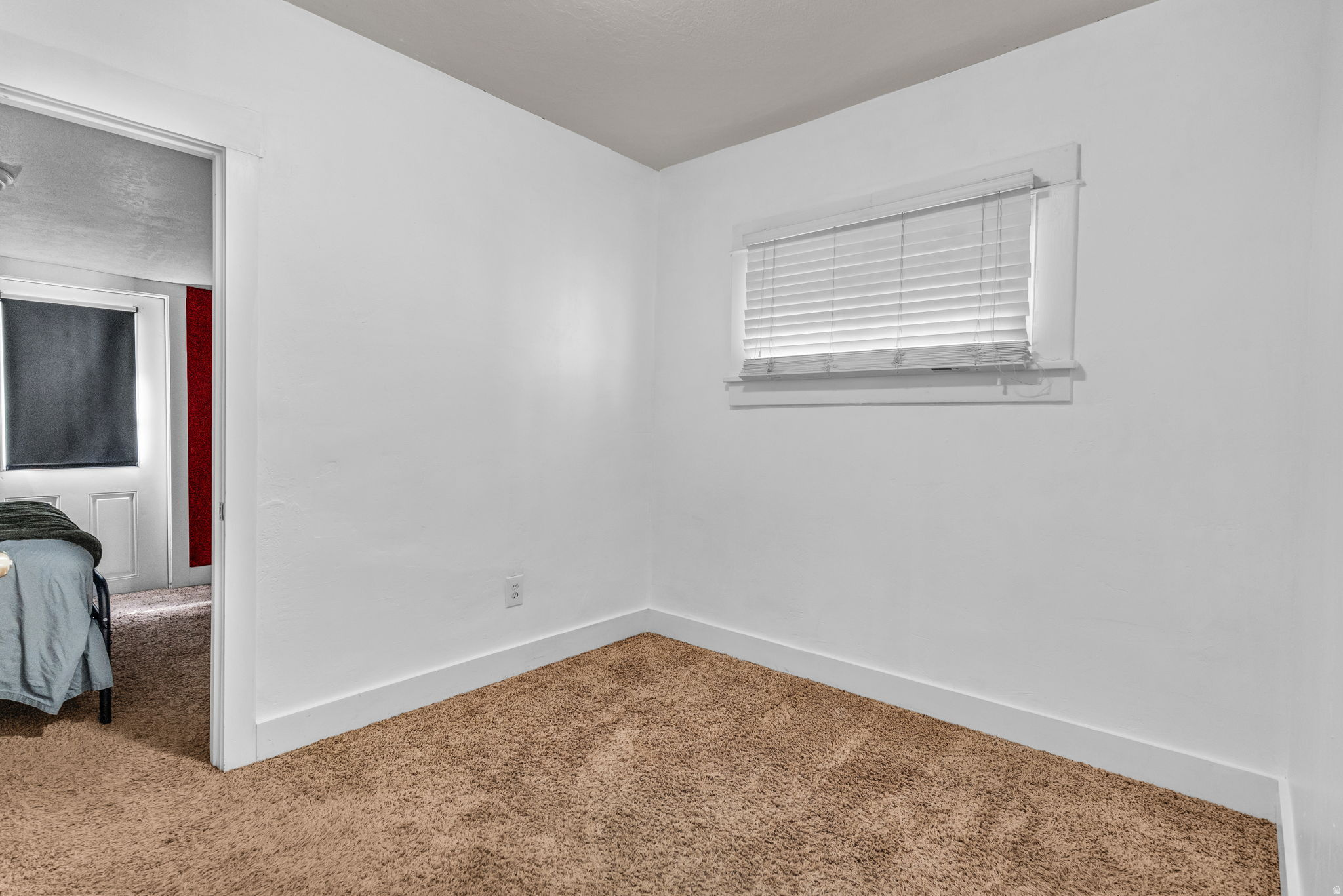 CHAMBERS PARK - Residential
