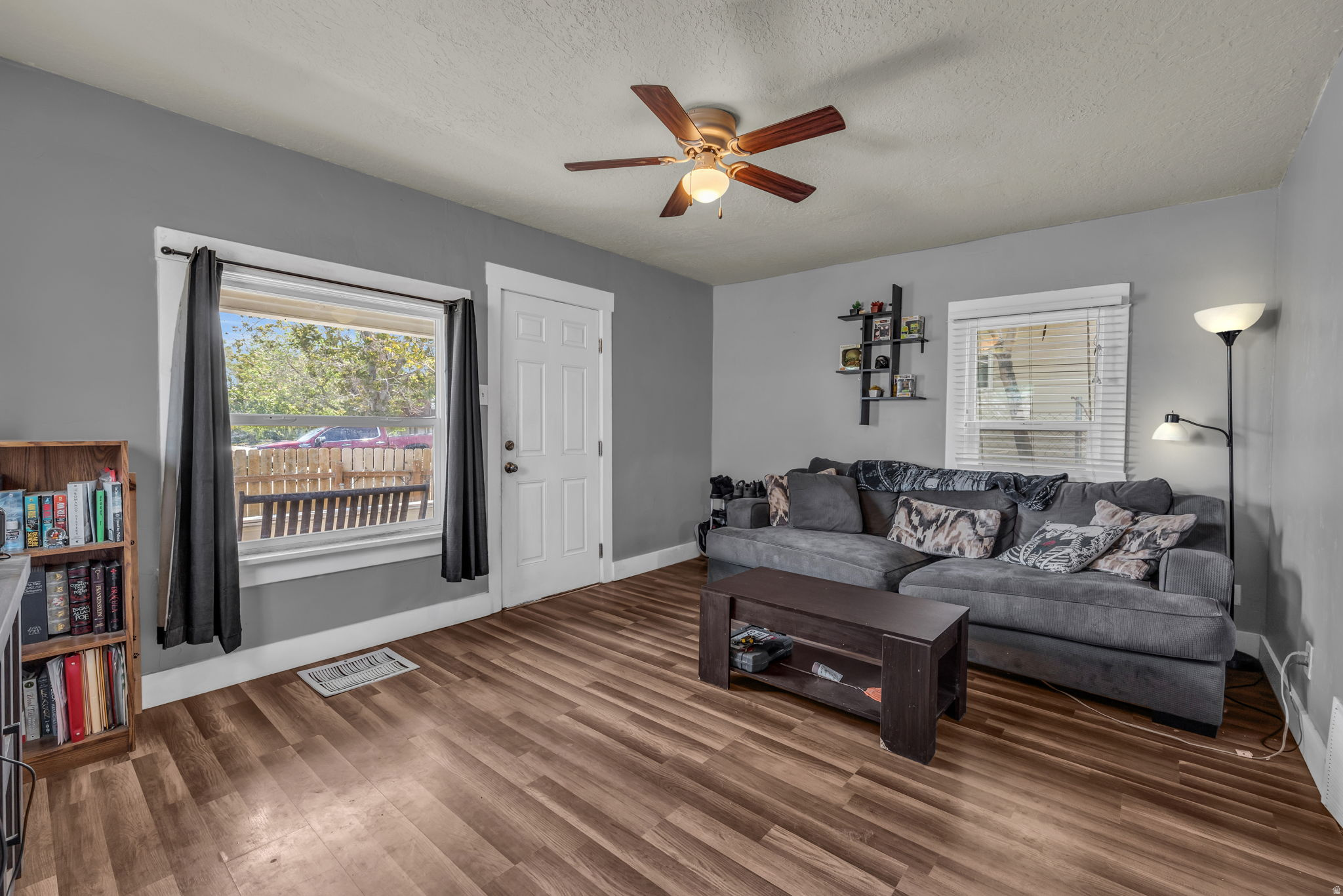 CHAMBERS PARK - Residential