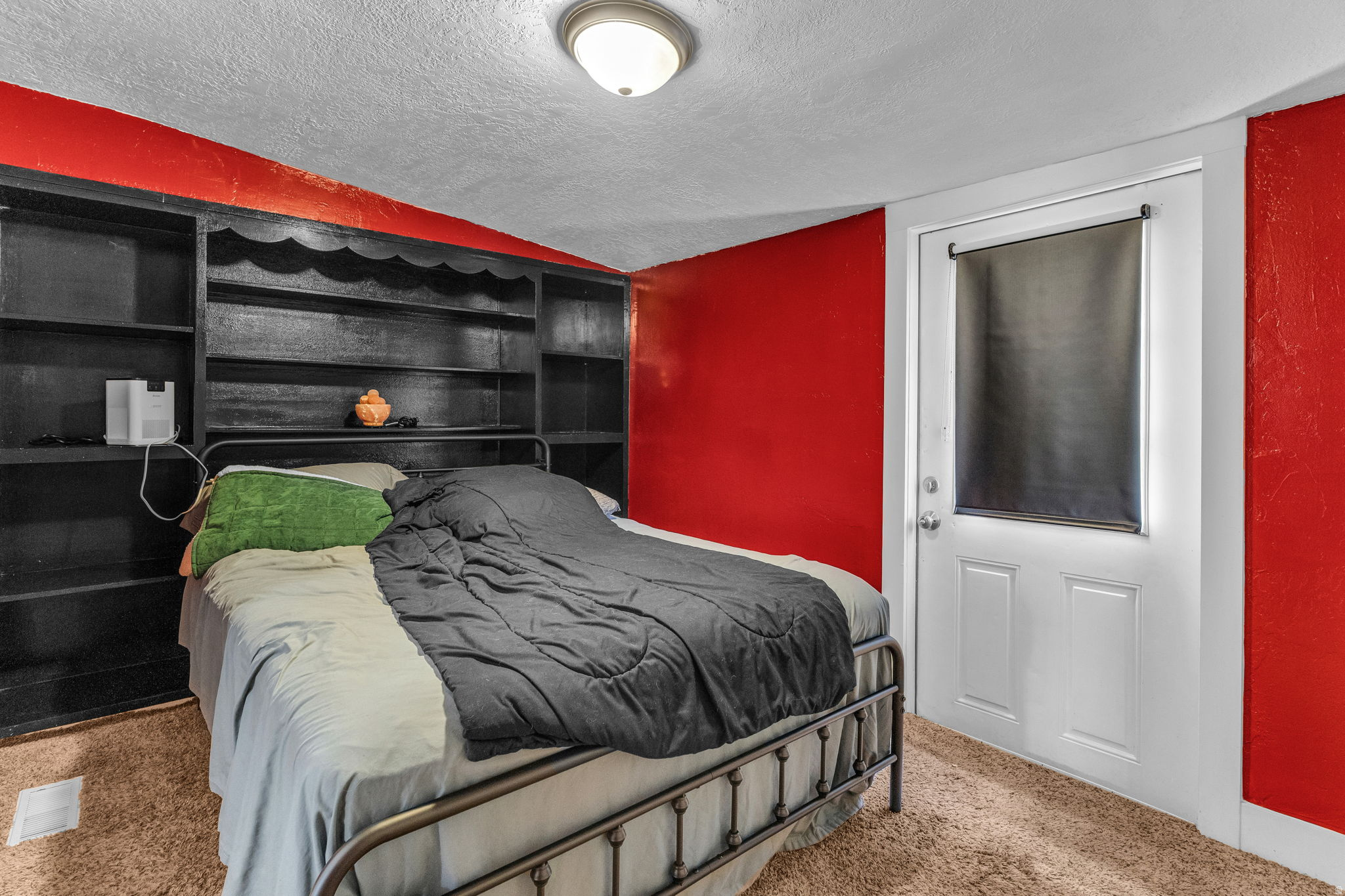 CHAMBERS PARK - Residential