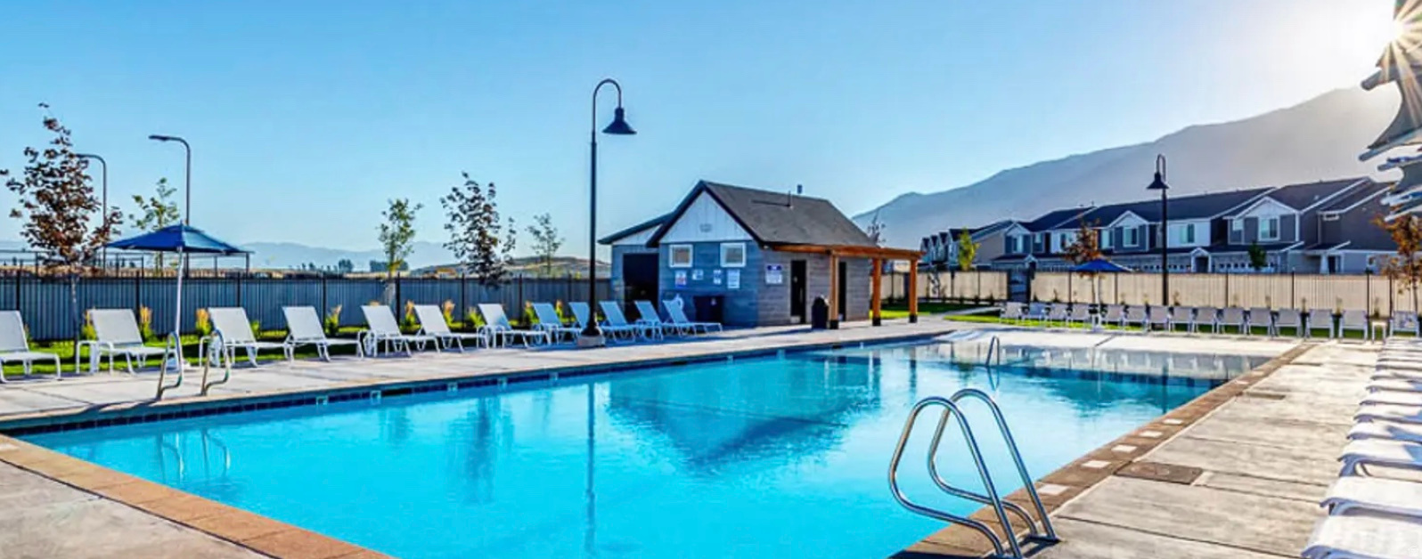 SUMMIT RIDGE TOWNS - Residential