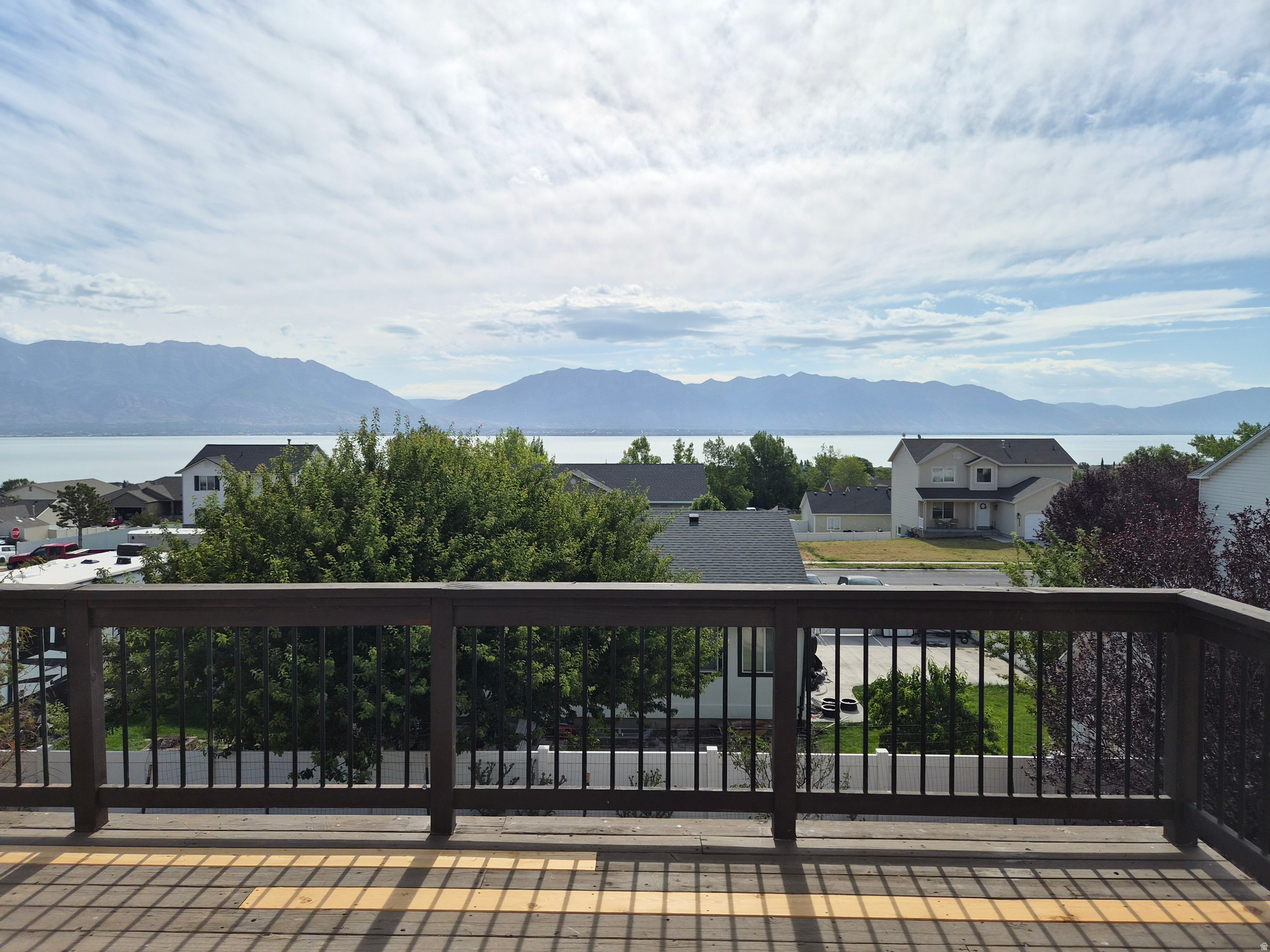 LAKE MOUNTAIN ESTATES - Residential