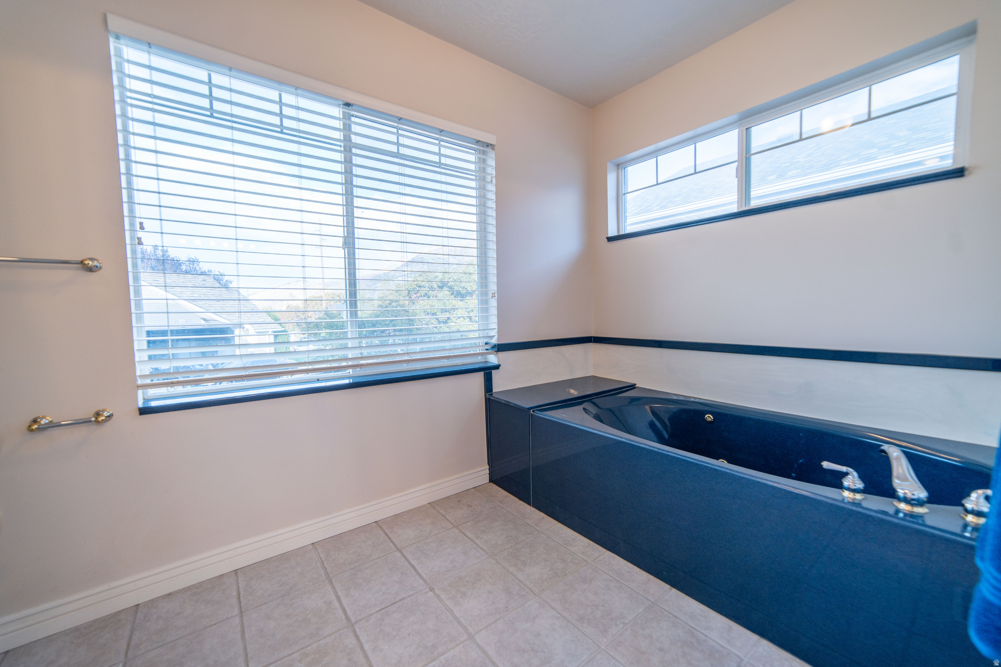 OAK RIDGE ESTATES - Residential