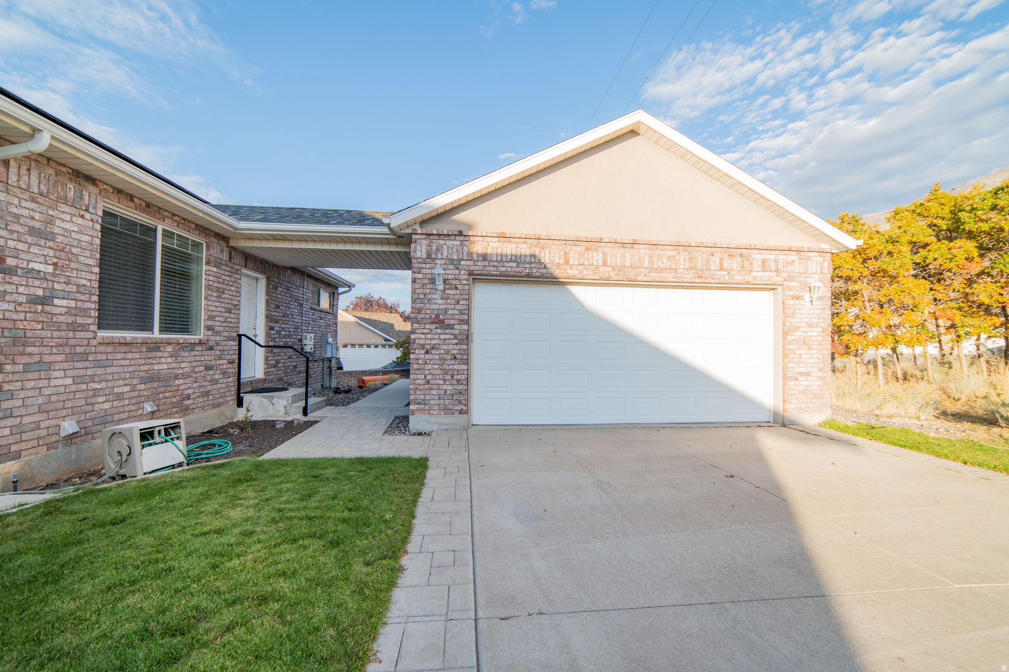 OAK RIDGE ESTATES - Residential