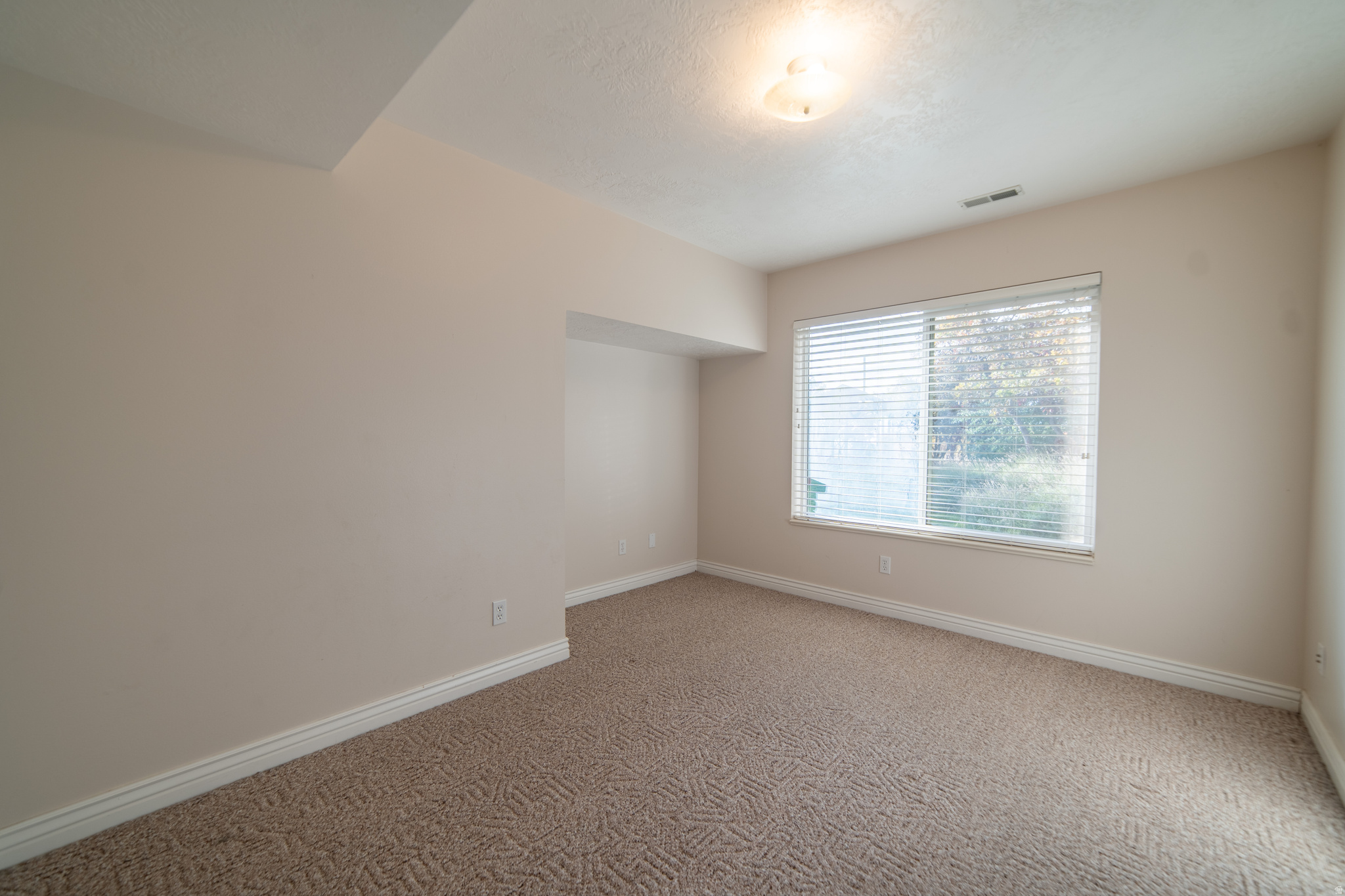 OAK RIDGE ESTATES - Residential