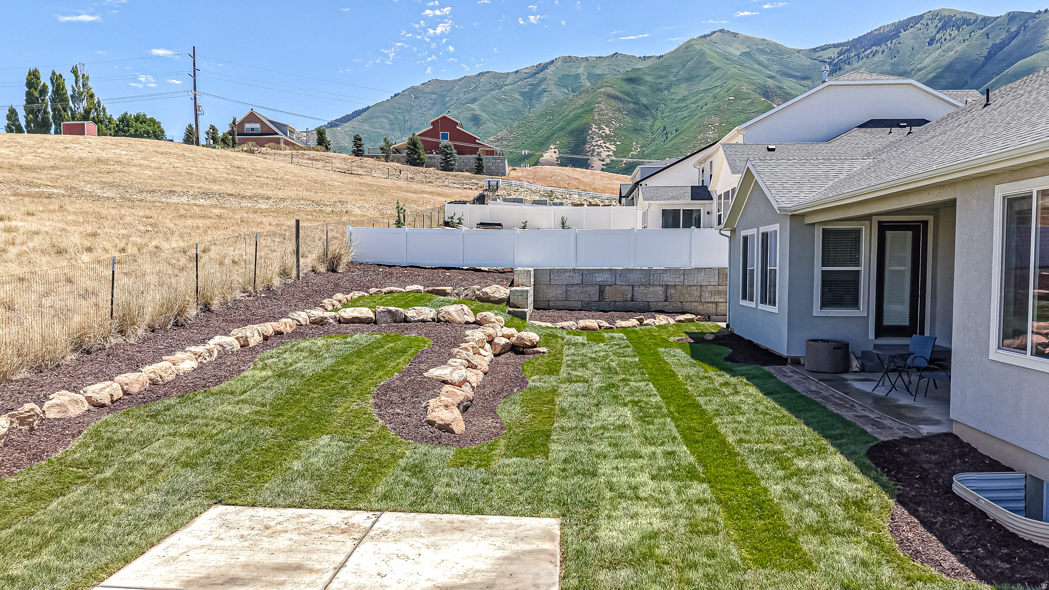 MAPLETON HEIGHTS - Residential