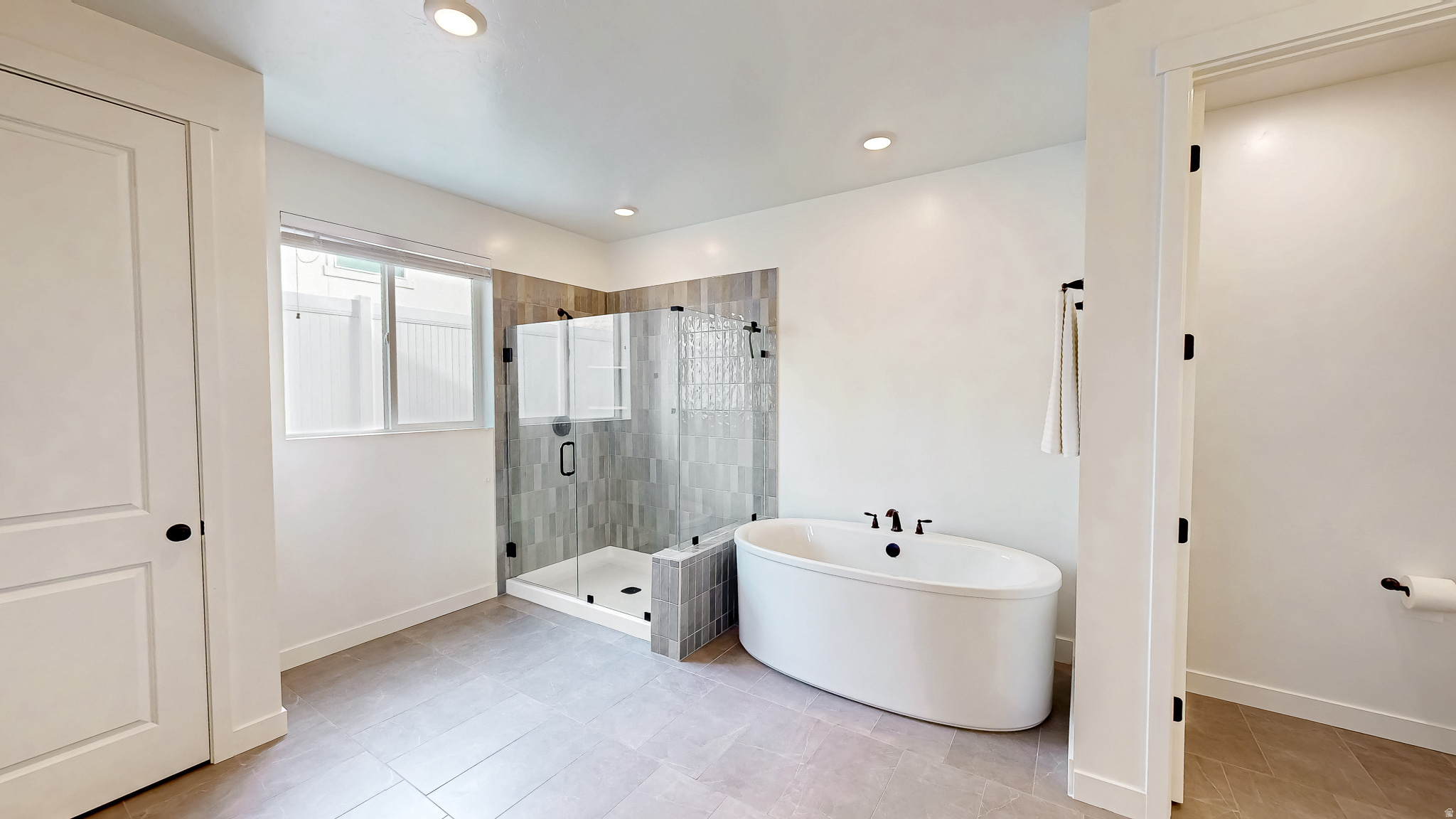 MAPLETON HEIGHTS - Residential