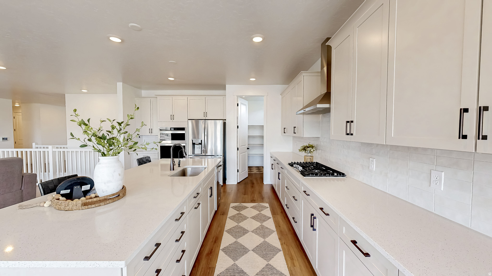 MAPLETON HEIGHTS - Residential