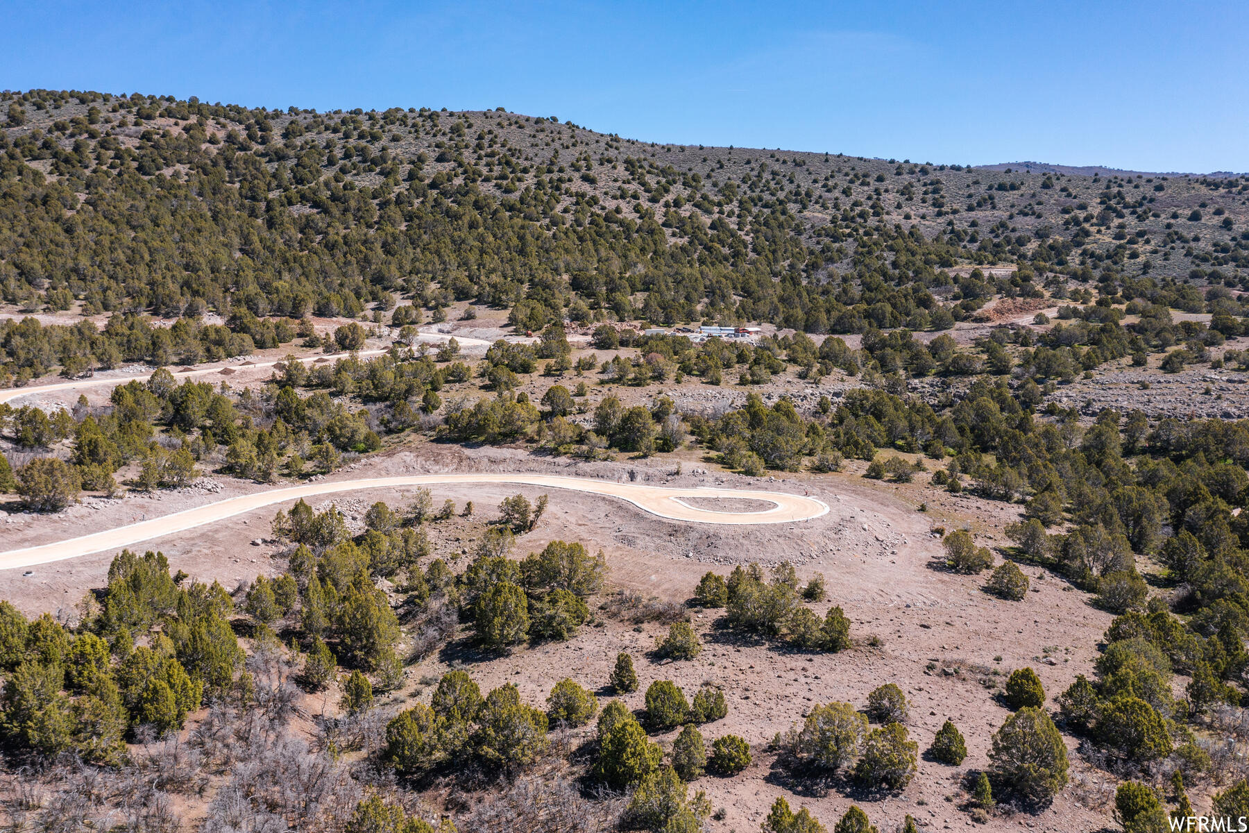 RED LEDGES - Land