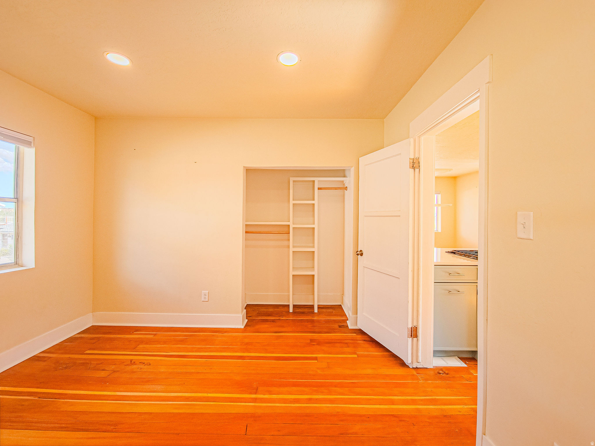 KENILWORTH SUB - Residential