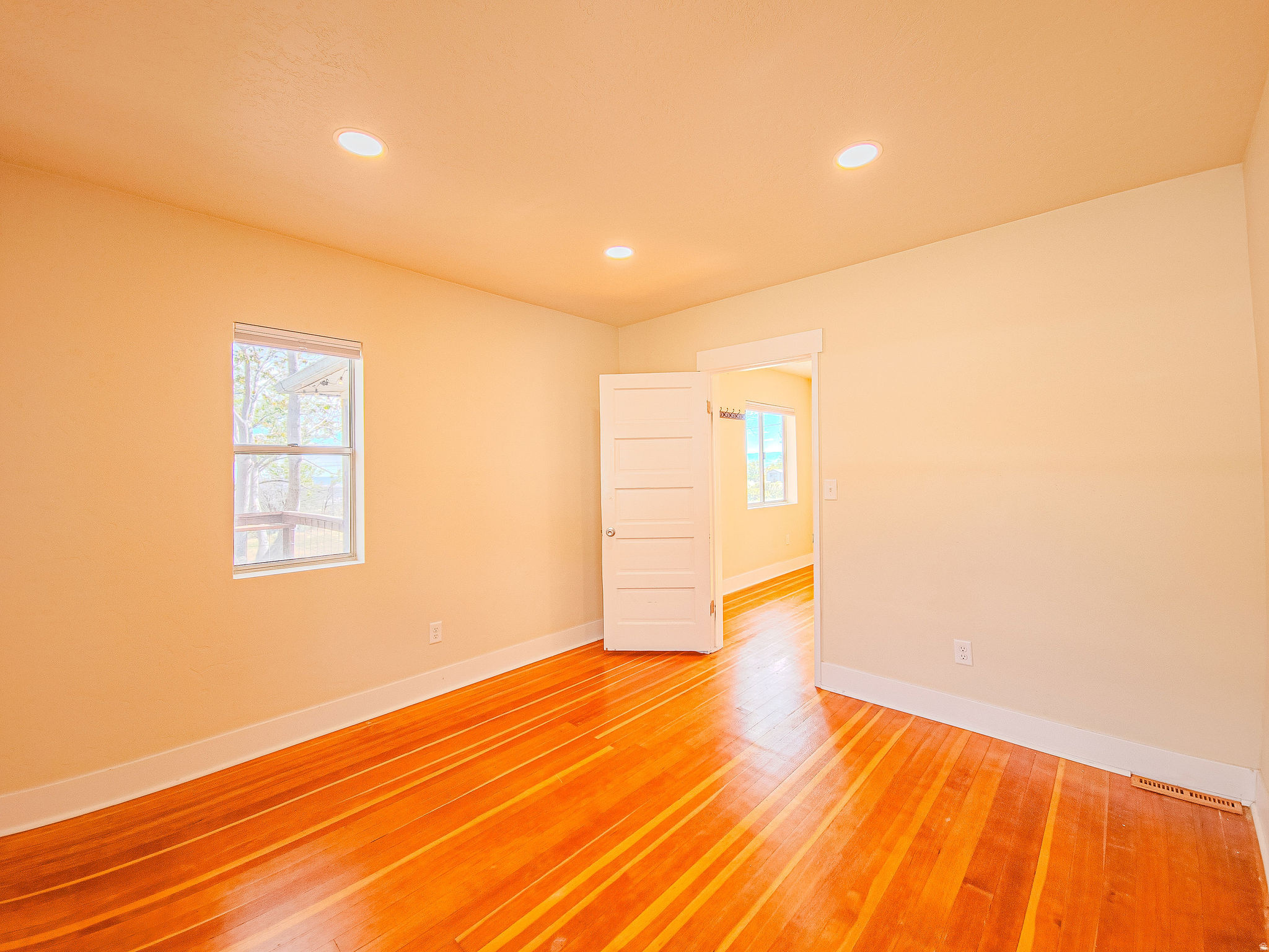 KENILWORTH SUB - Residential