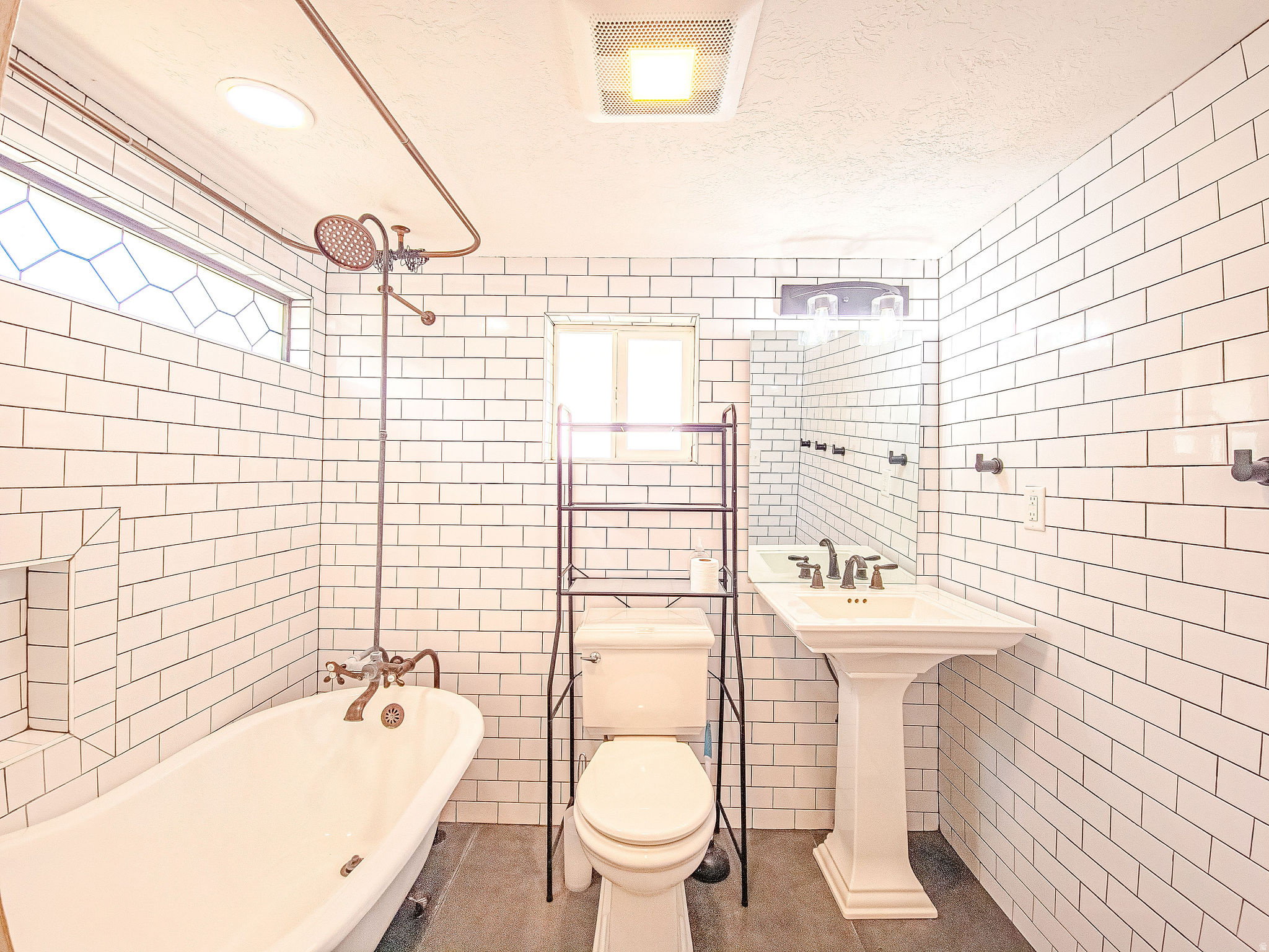 KENILWORTH SUB - Residential