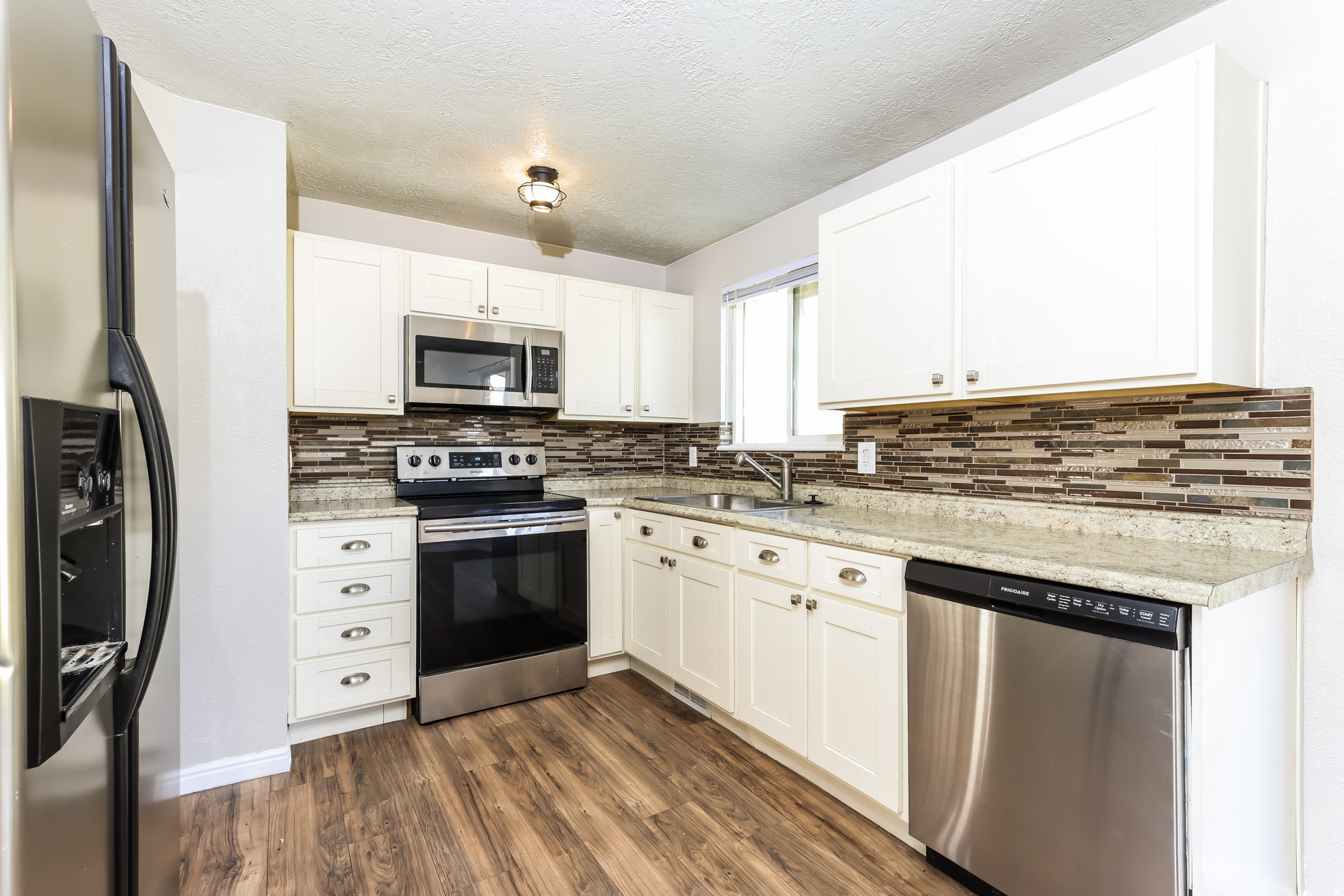 DIXIE VALLEY - Residential