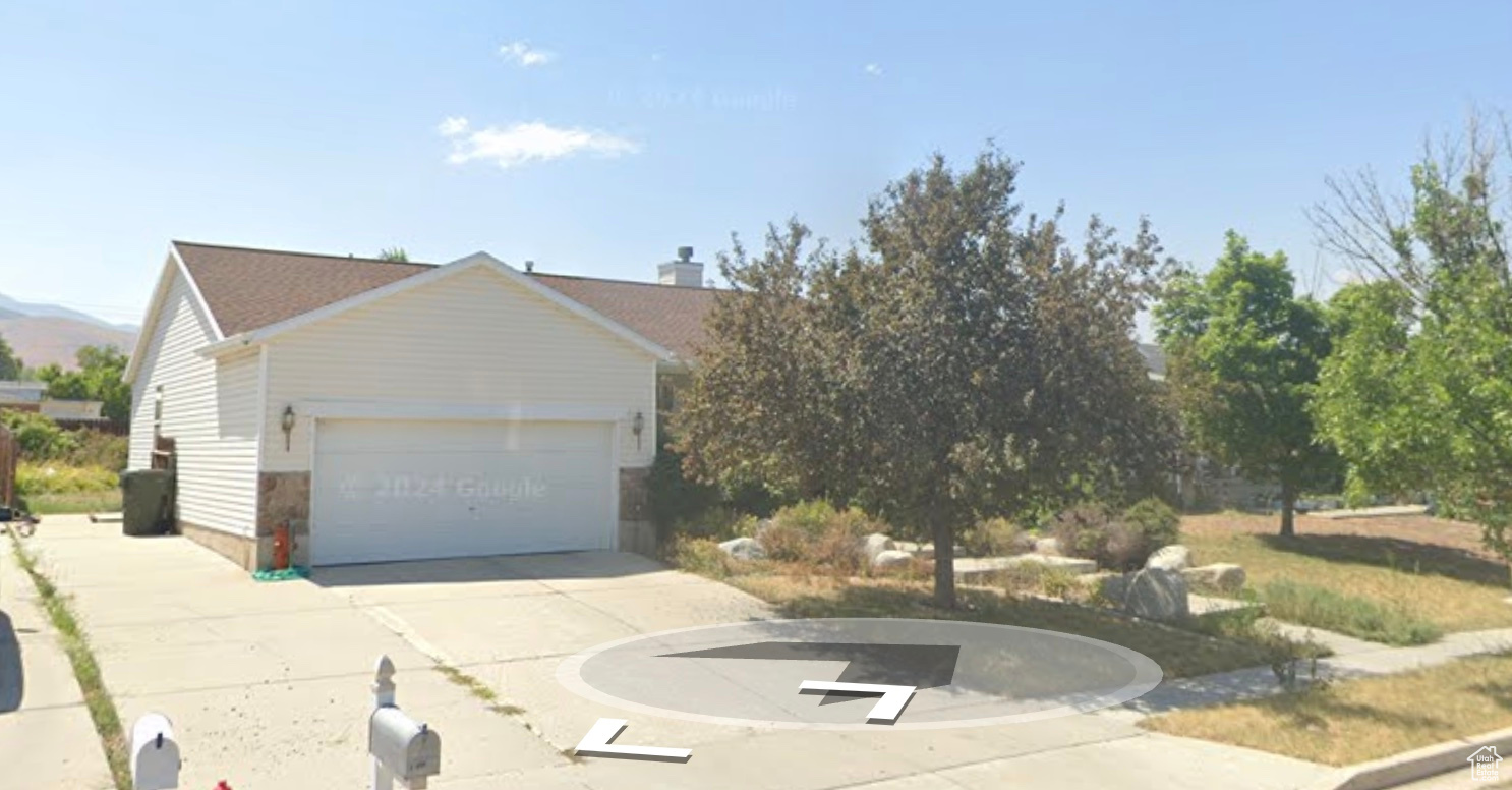 SPRING MEADOWS - Residential