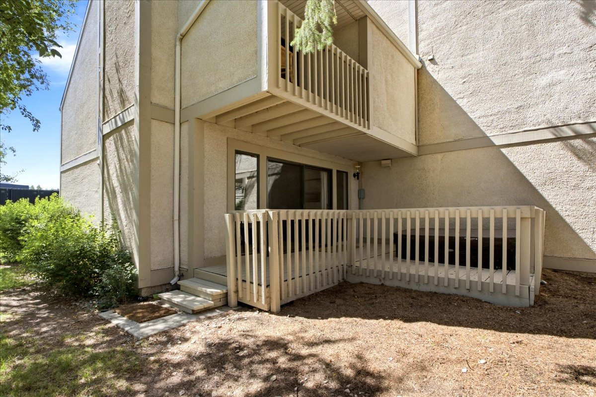 RACQUET CLUB VILLAGE SUB - Residential