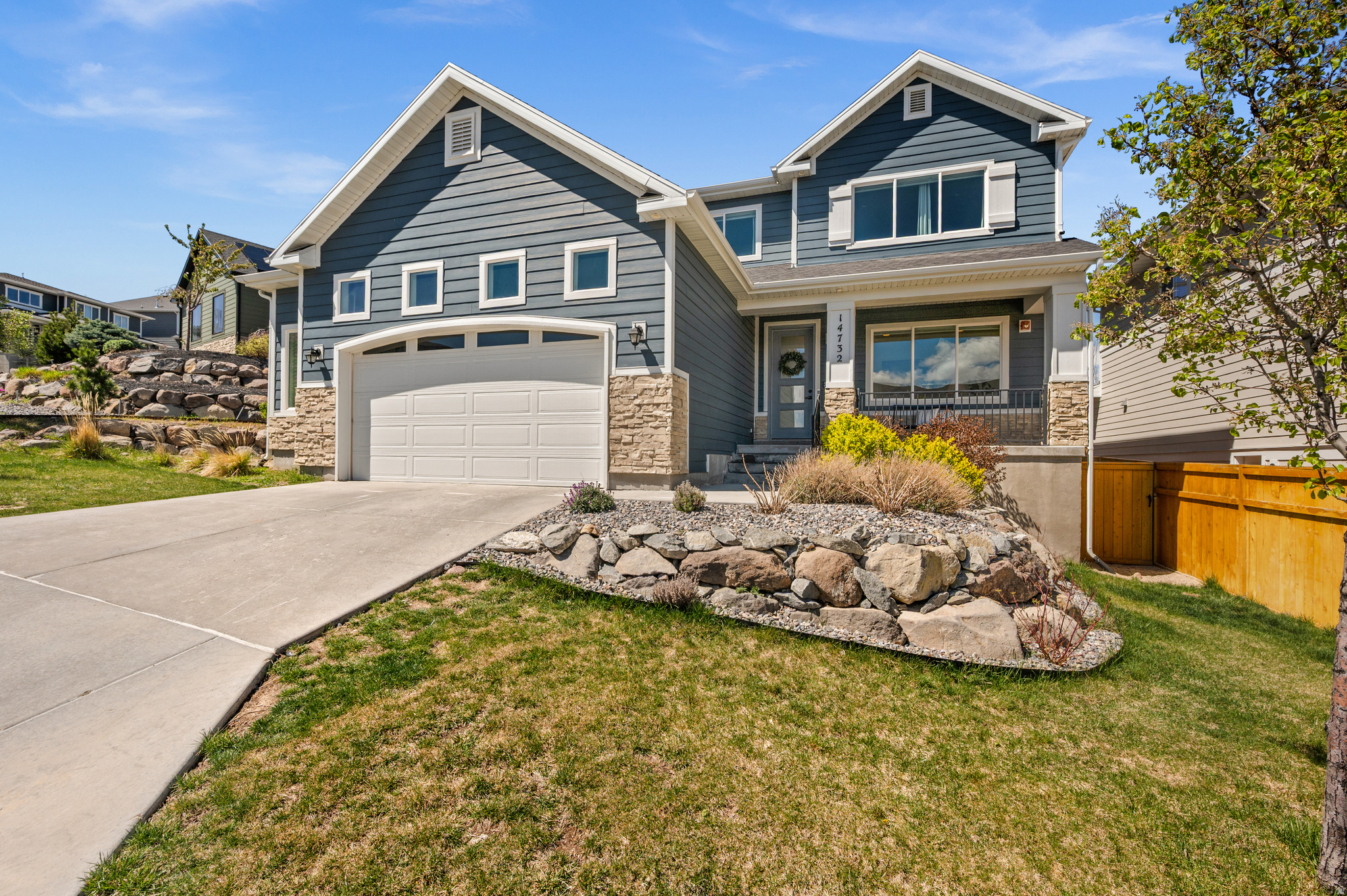 SUNCREST | EDELWEISS - Residential