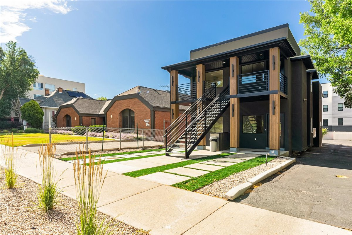 PLAT B - Residential