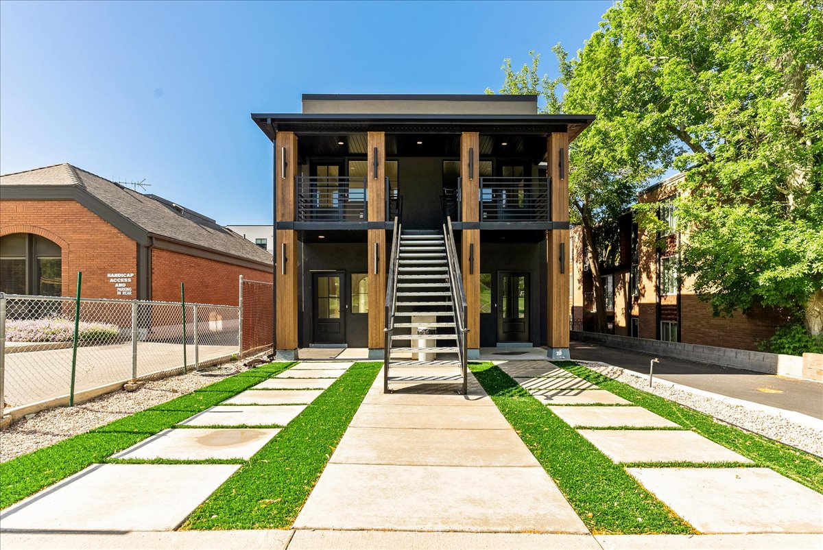PLAT B - Residential