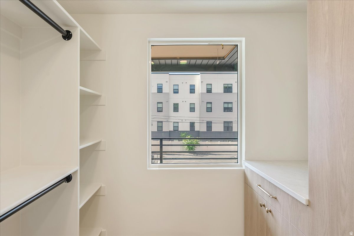 PLAT B - Residential