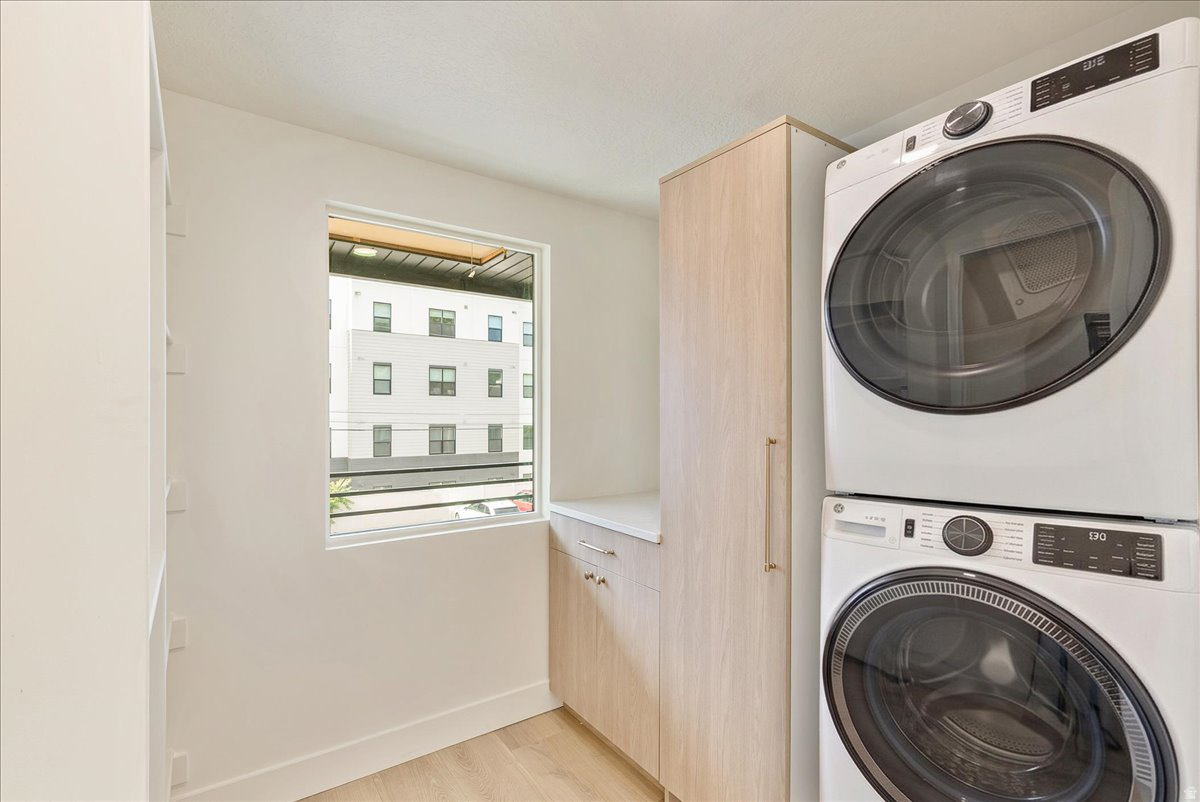 PLAT B - Residential