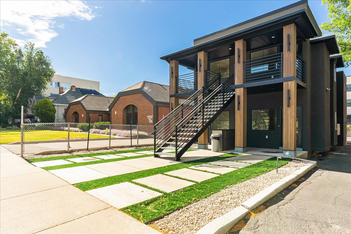 PLAT B - Residential