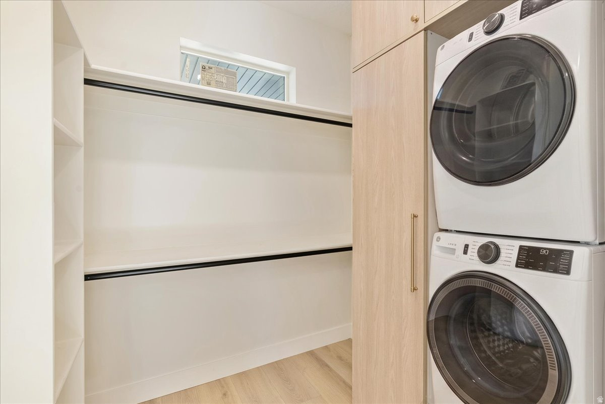 PLAT B - Residential